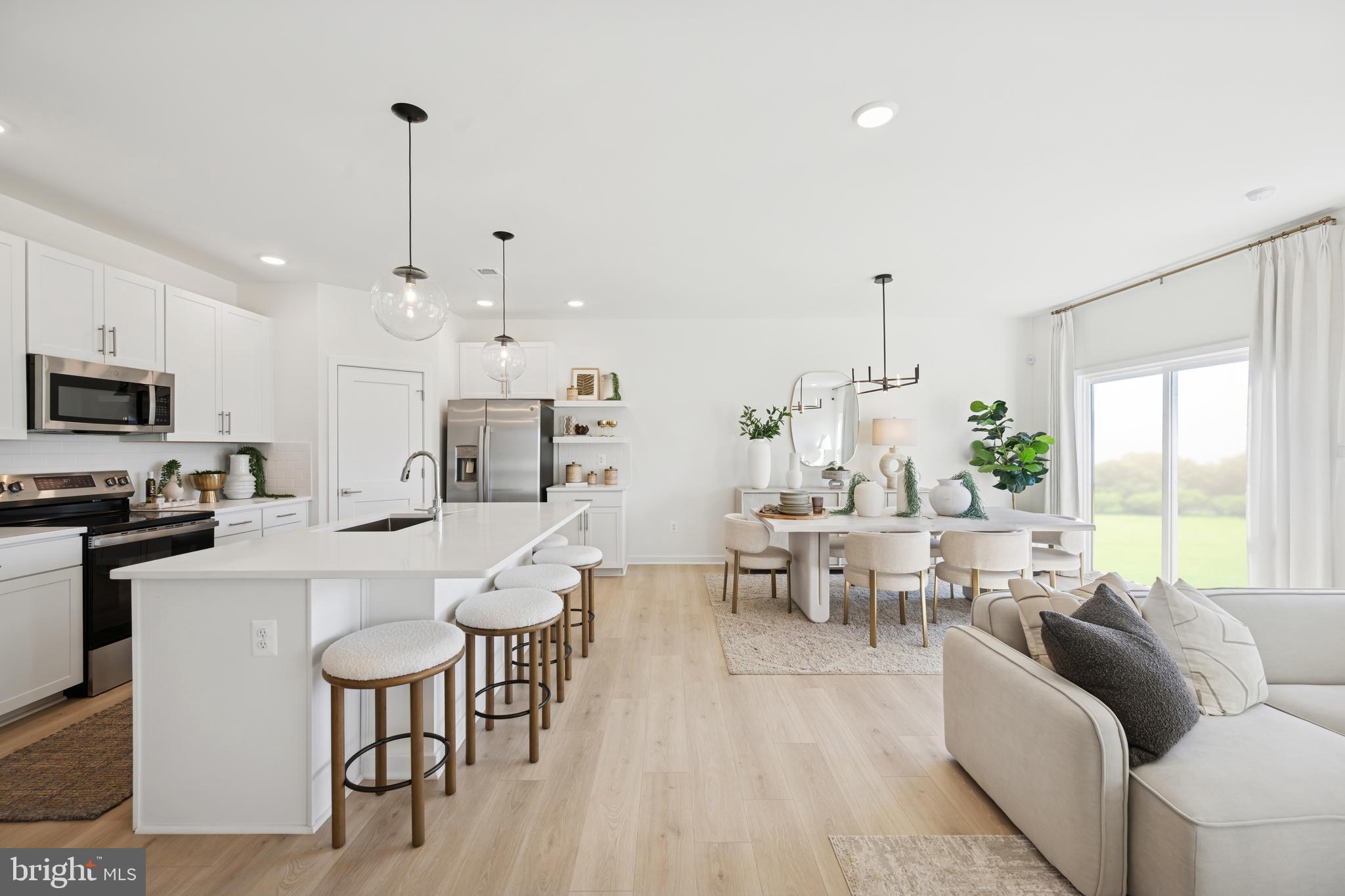 HUNTWELL WEST - Residential
