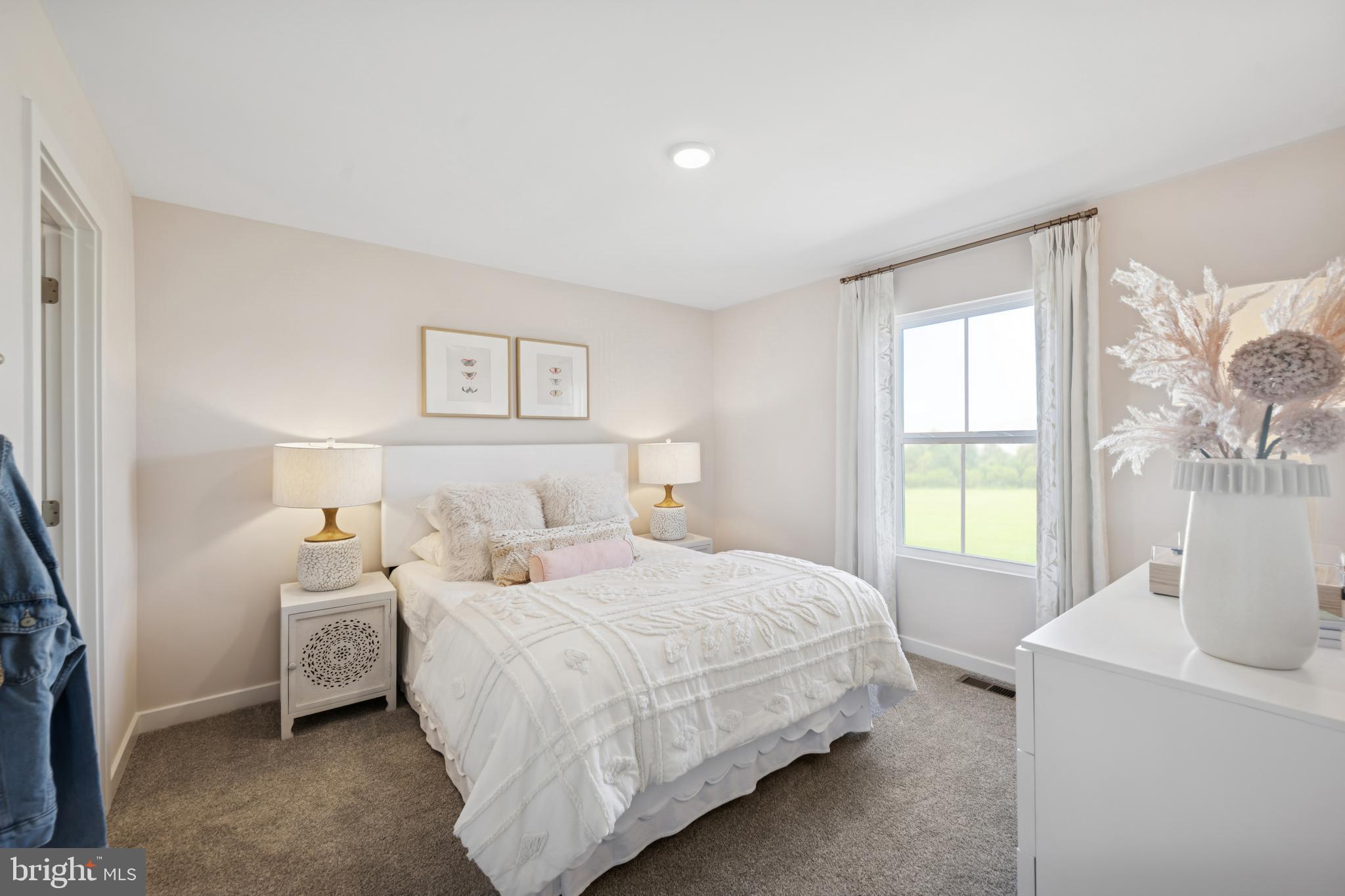 HUNTWELL WEST - Residential