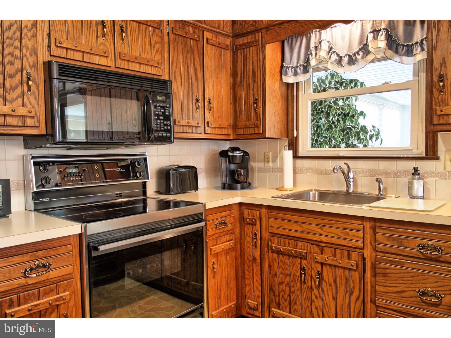 CLOVER CROSSING - Residential