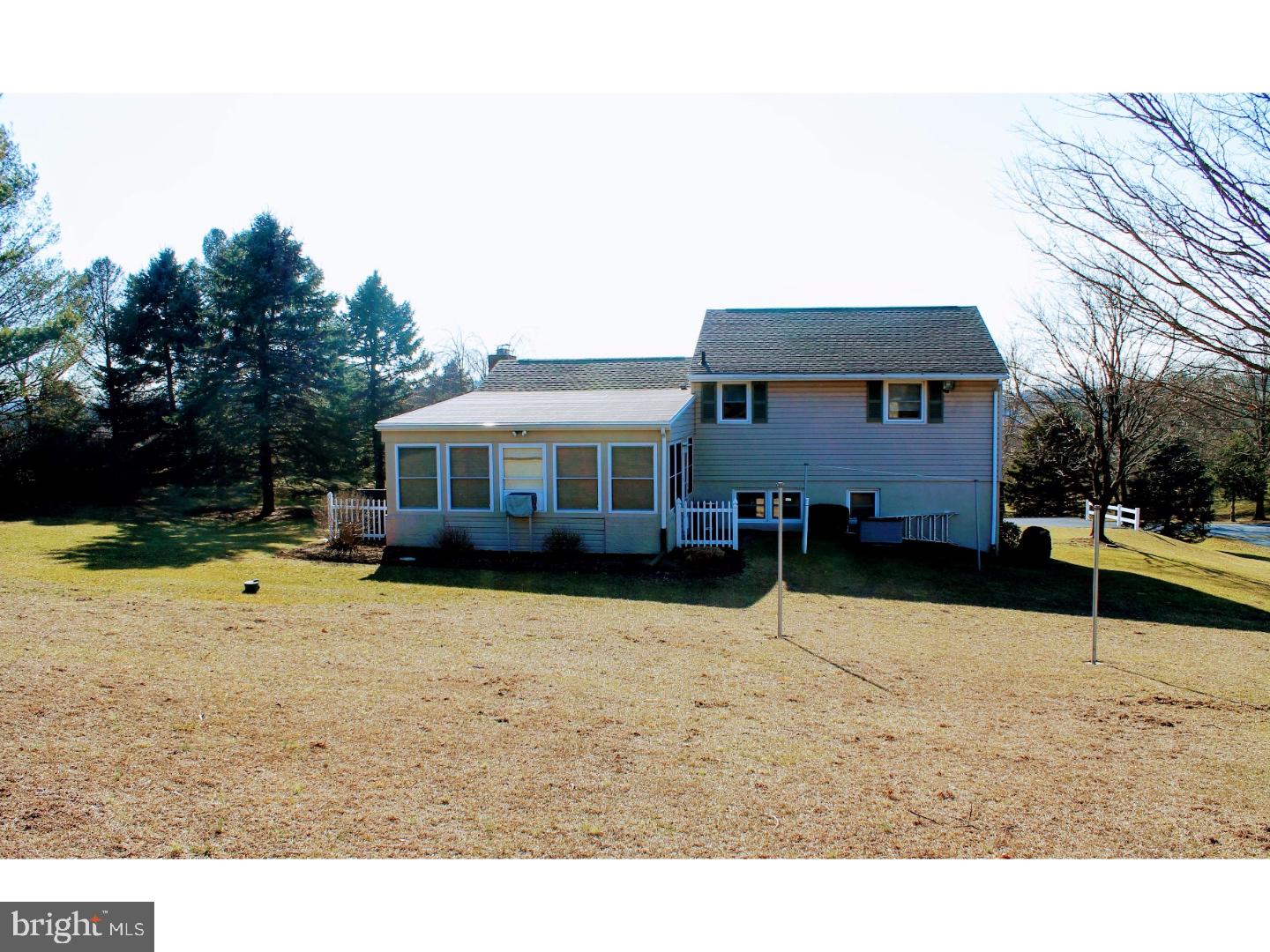 CLOVER CROSSING - Residential