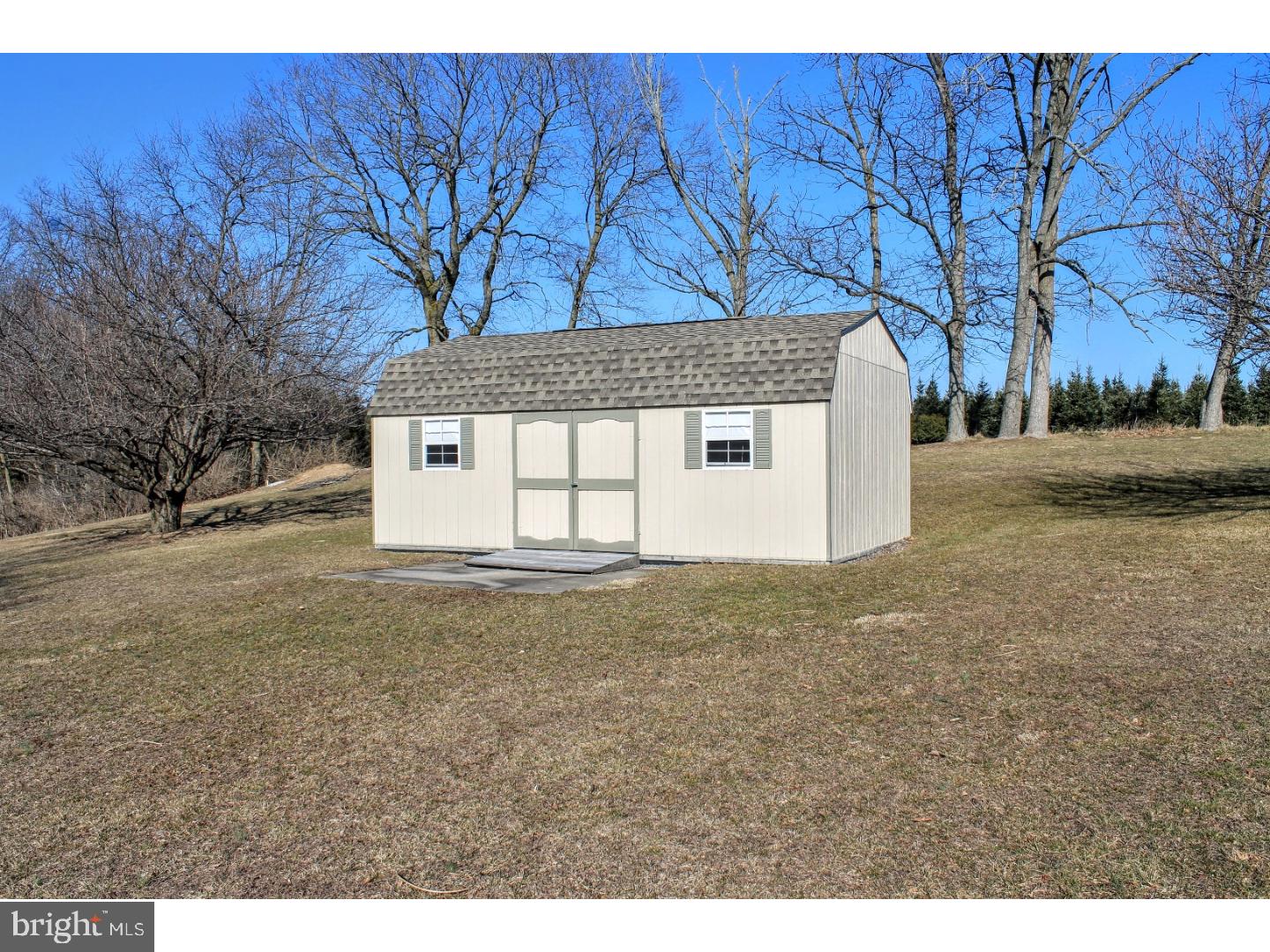 CLOVER CROSSING - Residential