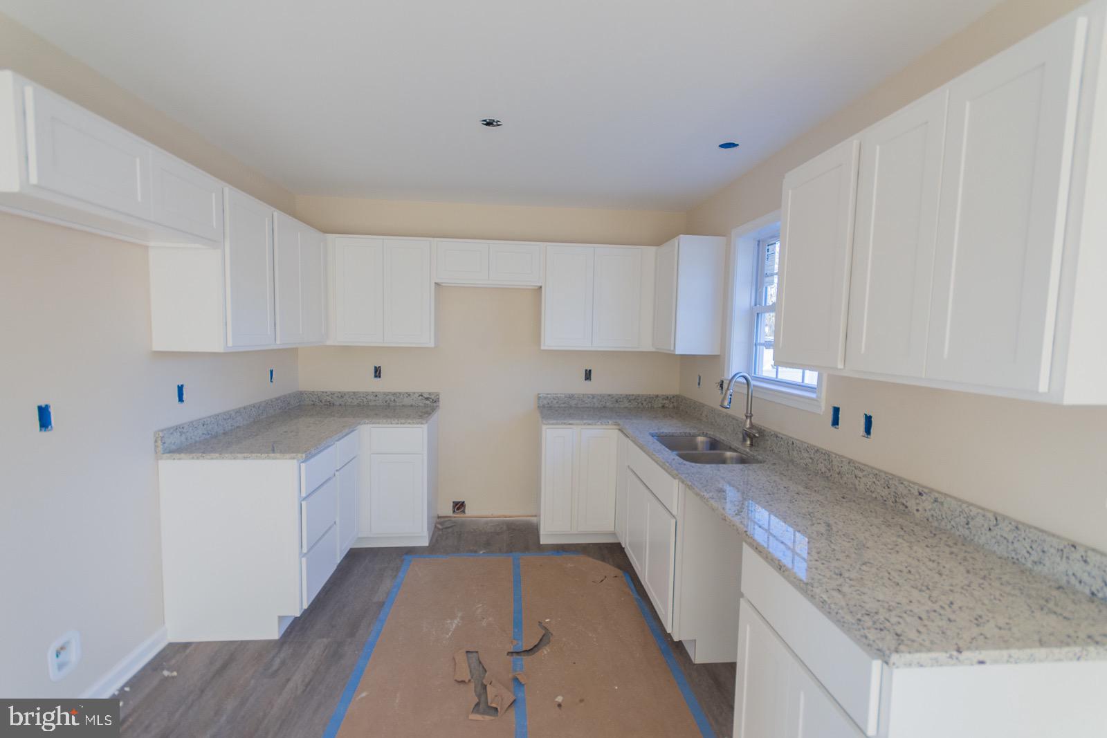 ELIZABETH STATION - Residential