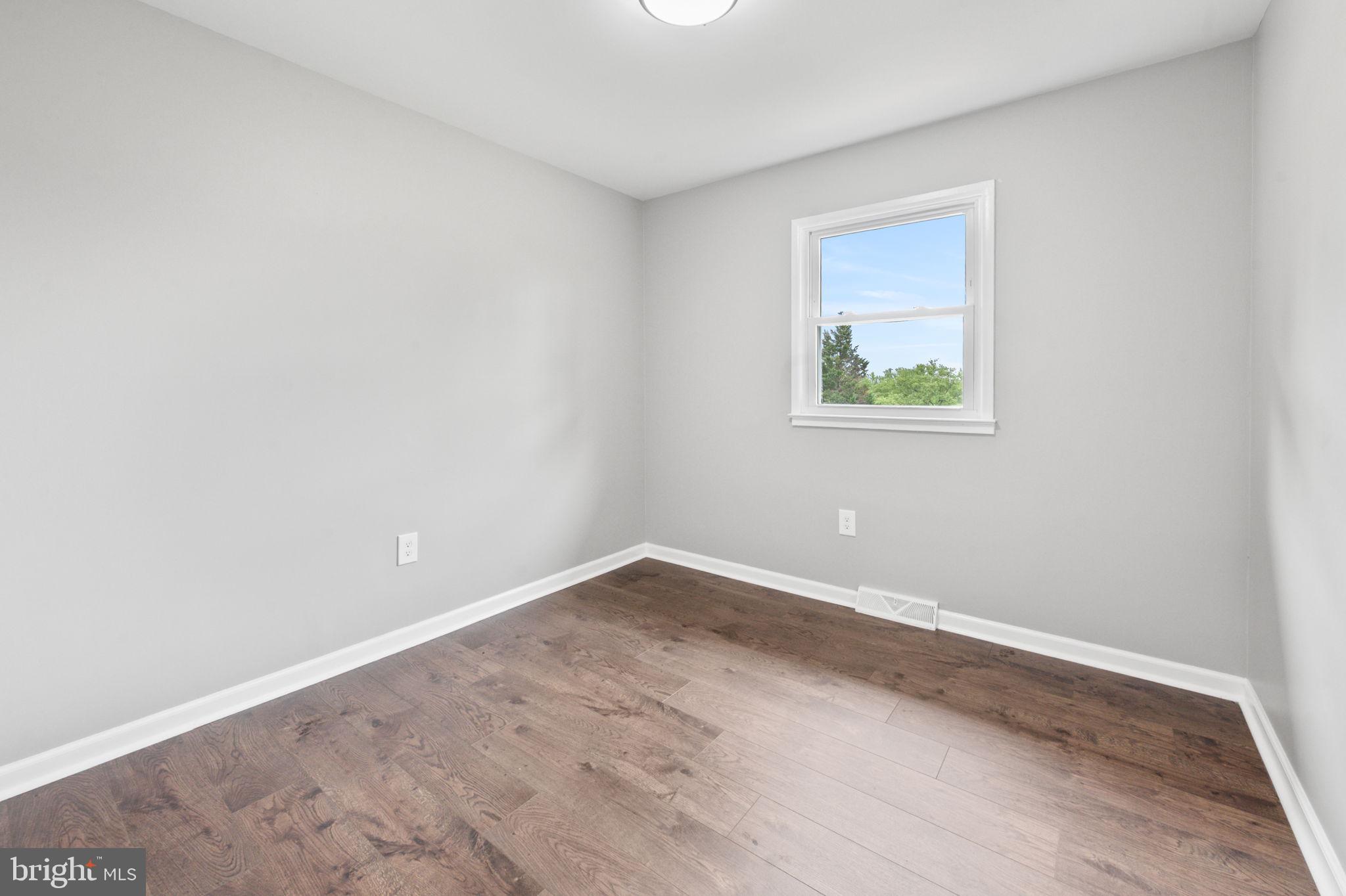 LINTHICUM HEIGHTS - Residential