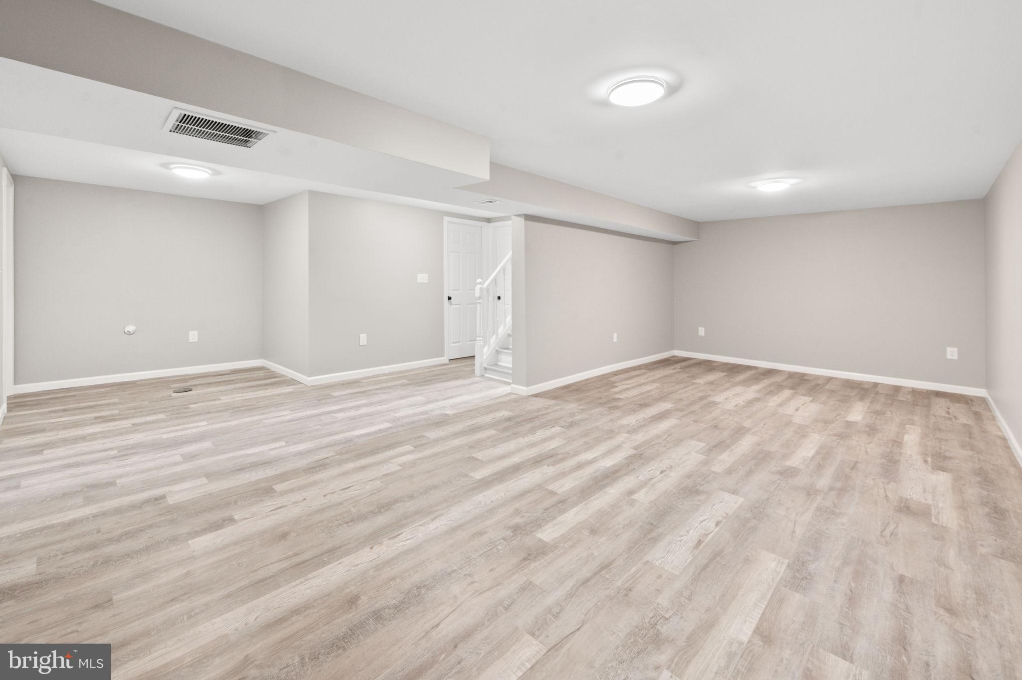 LINTHICUM HEIGHTS - Residential