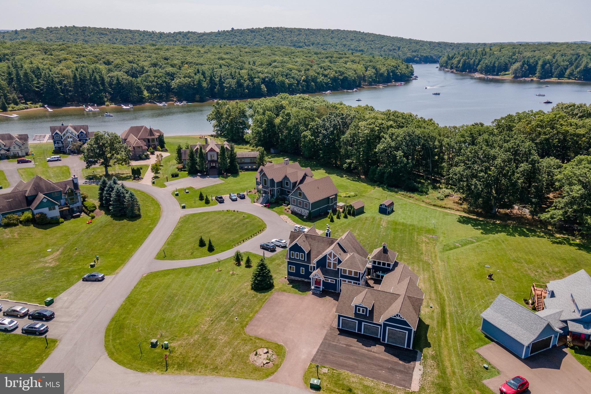 WATERFRONT GREENS - Residential