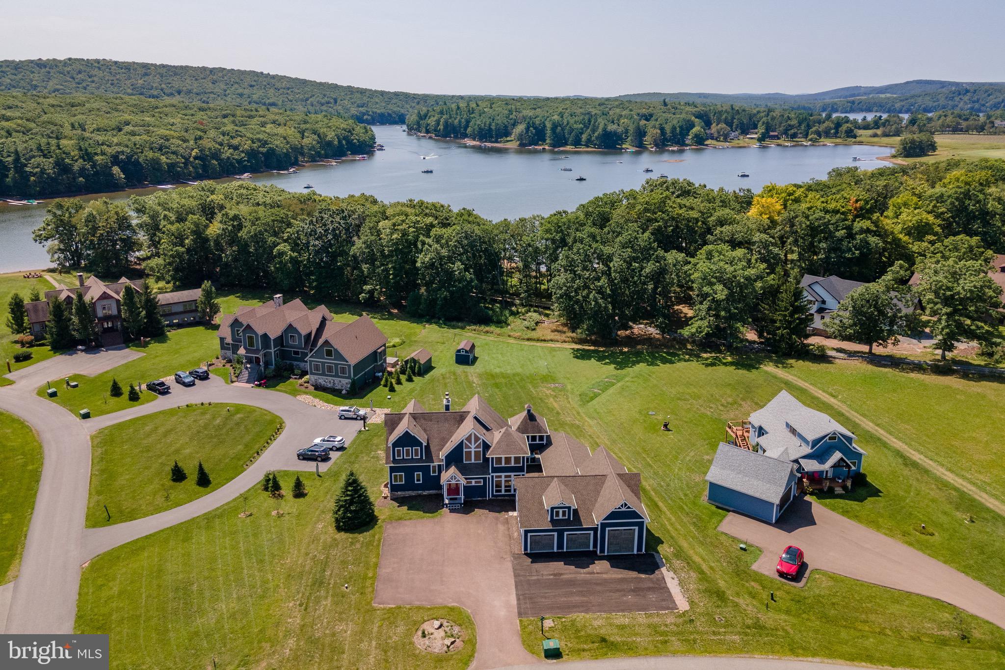 WATERFRONT GREENS - Residential