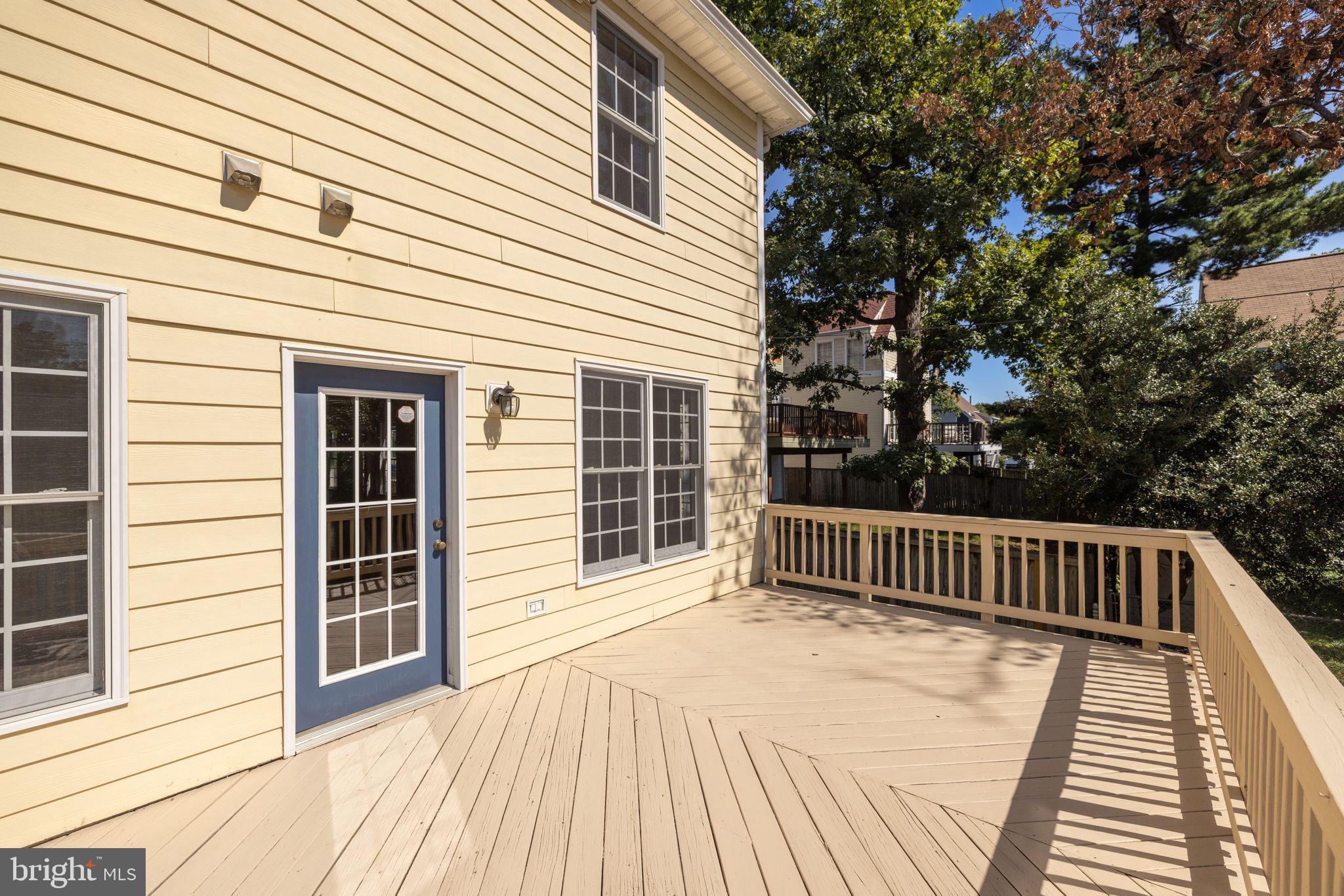 DOUGLAS ESTATES - Residential