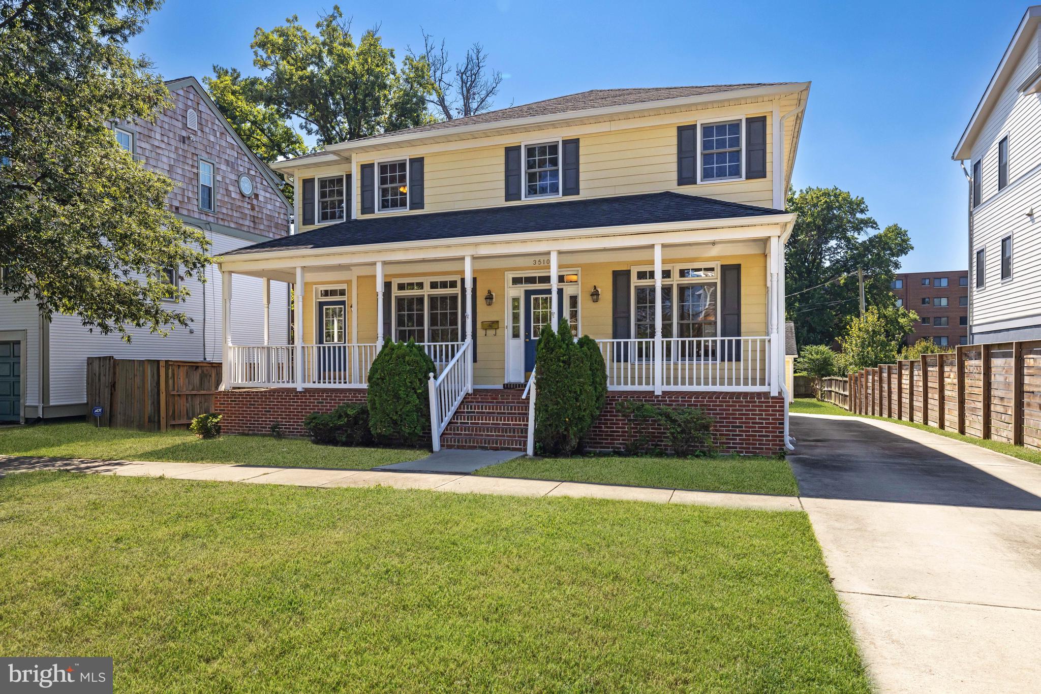 DOUGLAS ESTATES - Residential