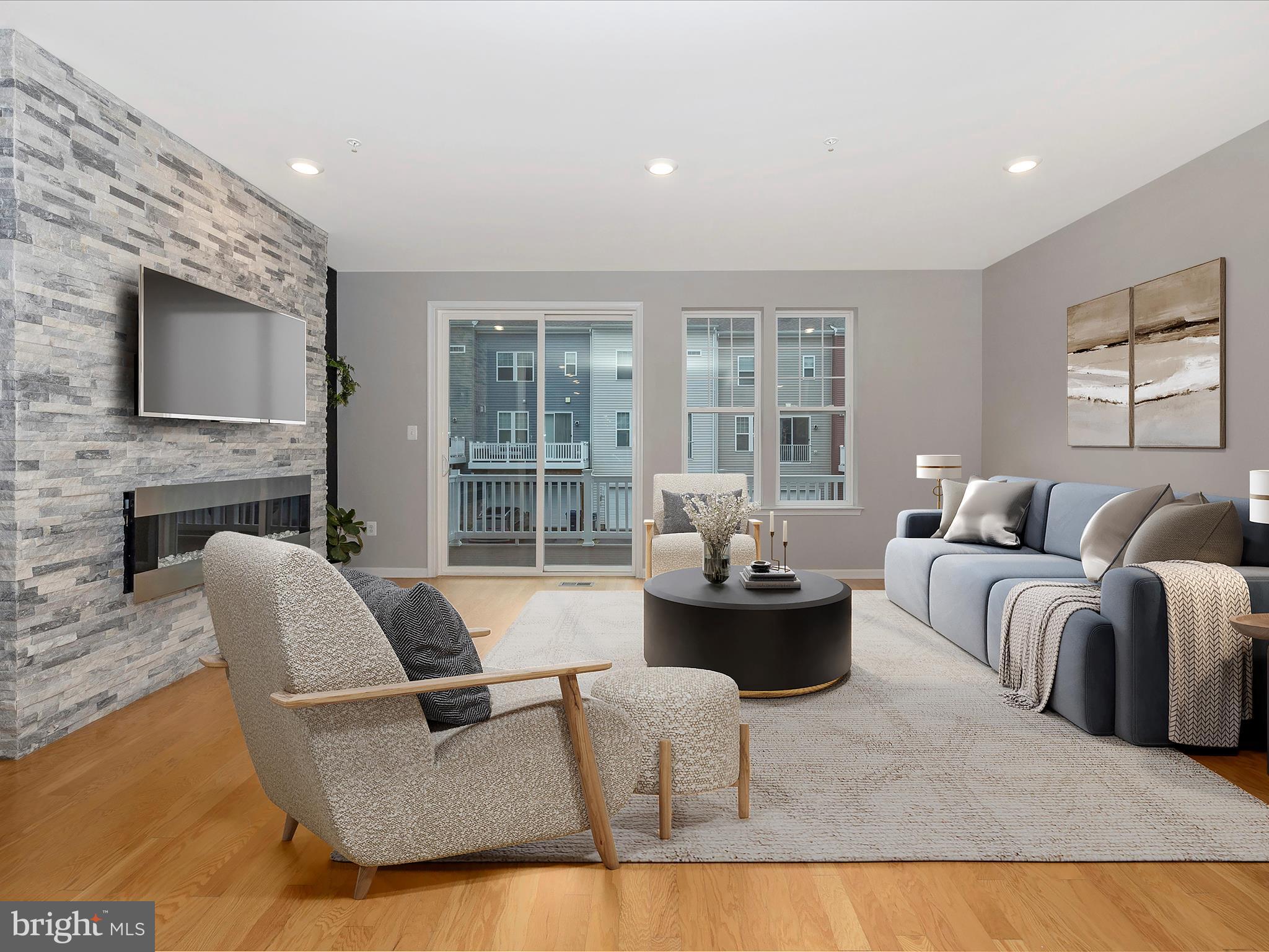 TALLYN RIDGE - Residential