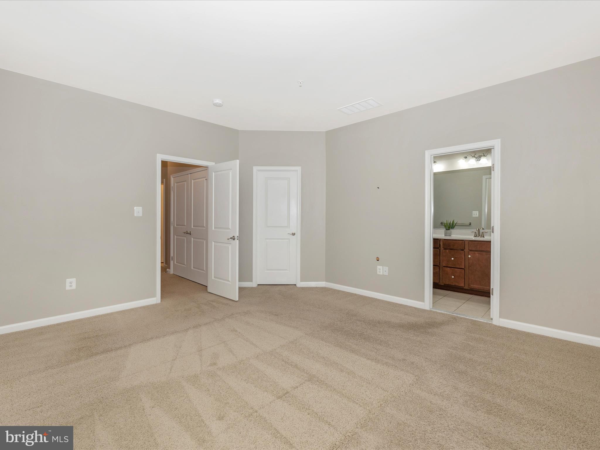 TALLYN RIDGE - Residential