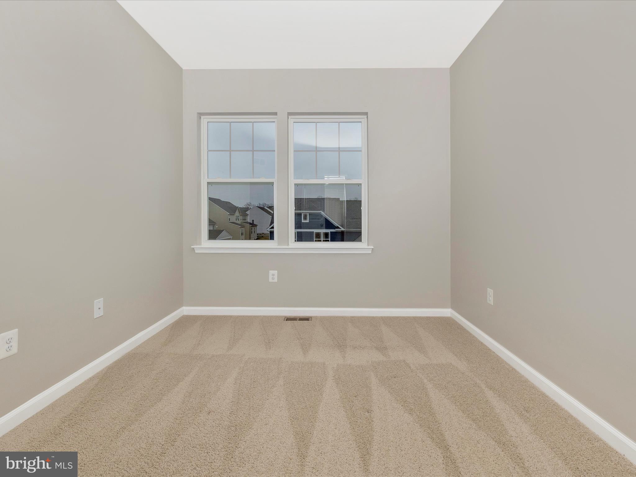TALLYN RIDGE - Residential