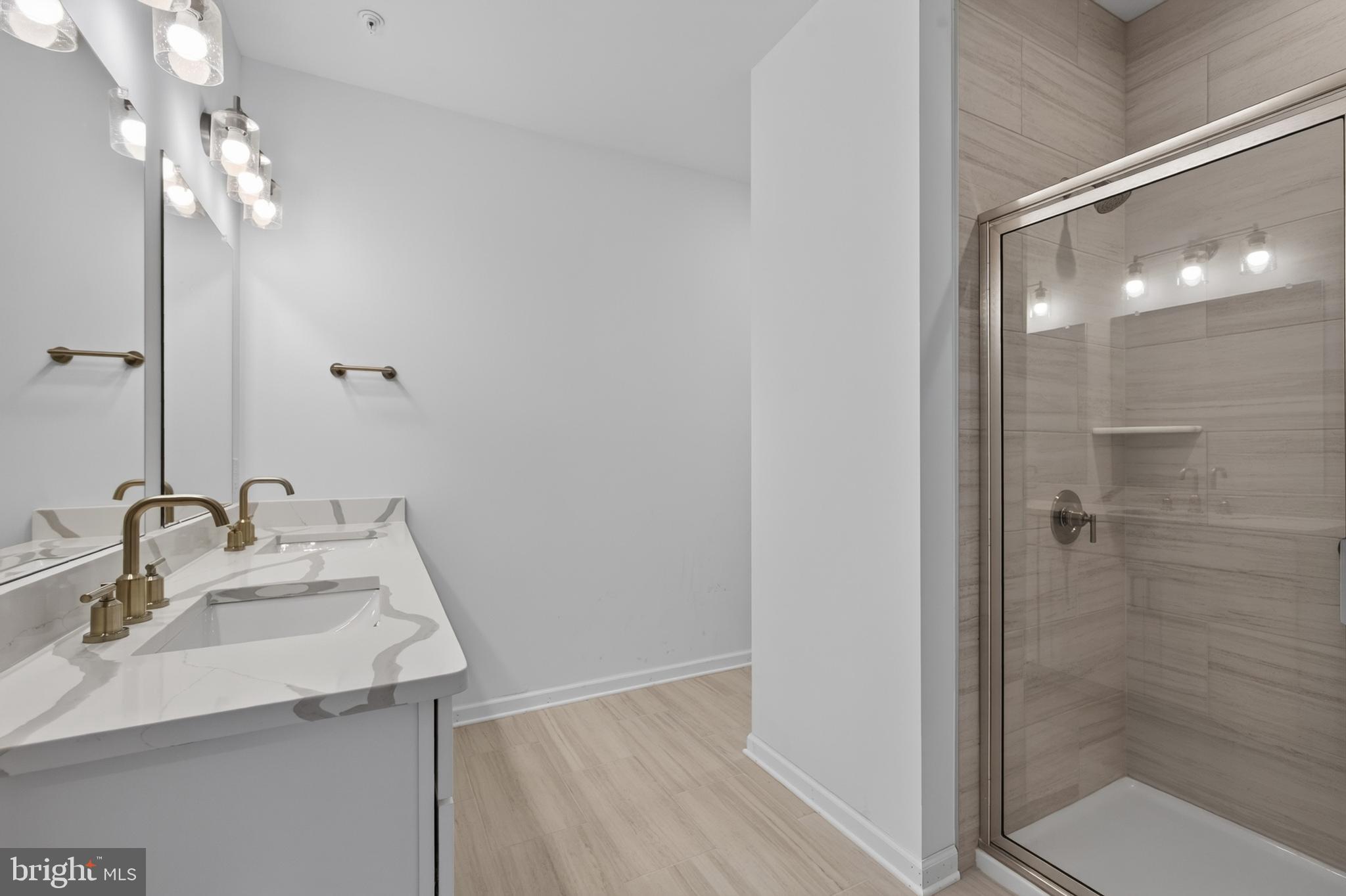 LINK AT COLMAR - Residential