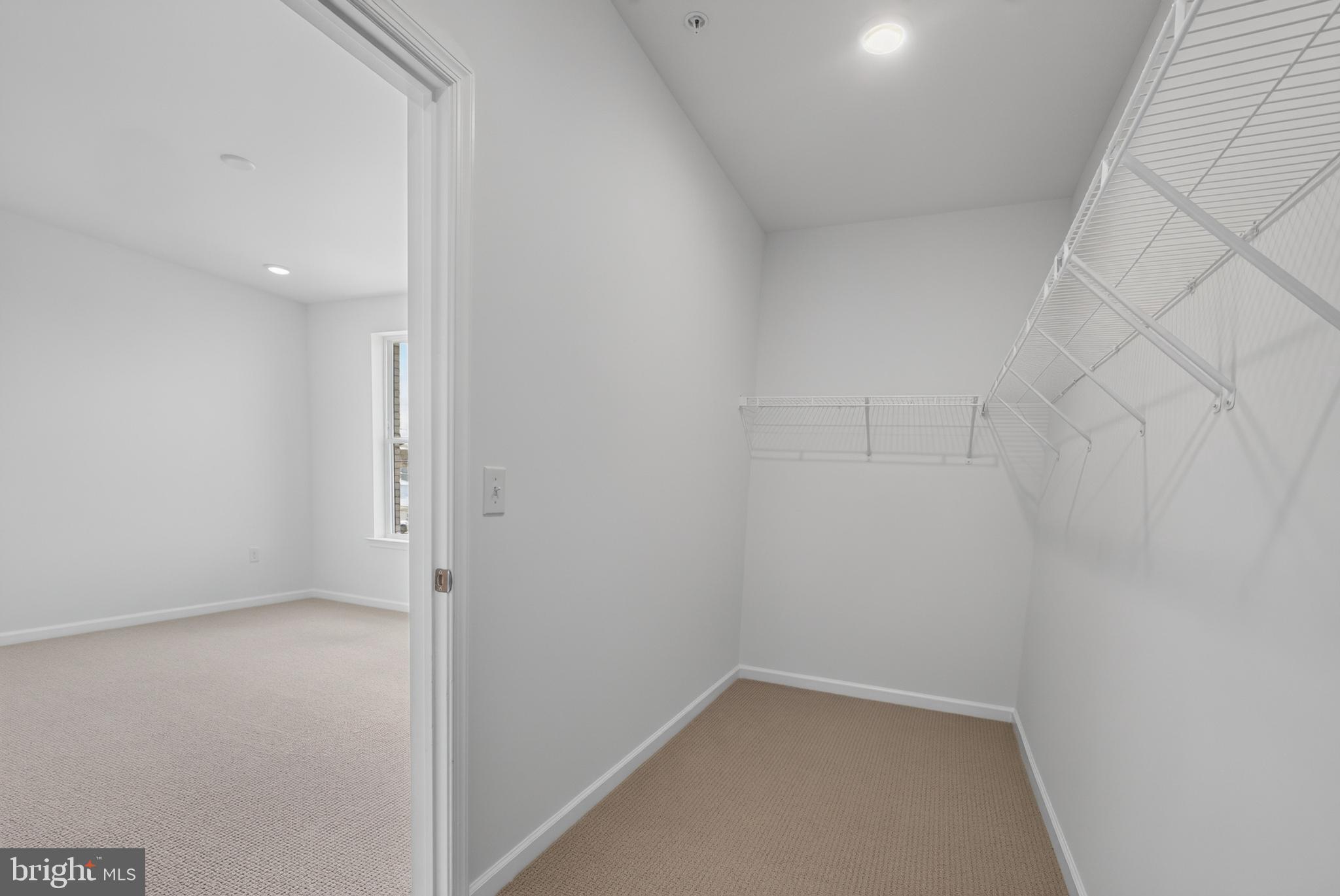 LINK AT COLMAR - Residential