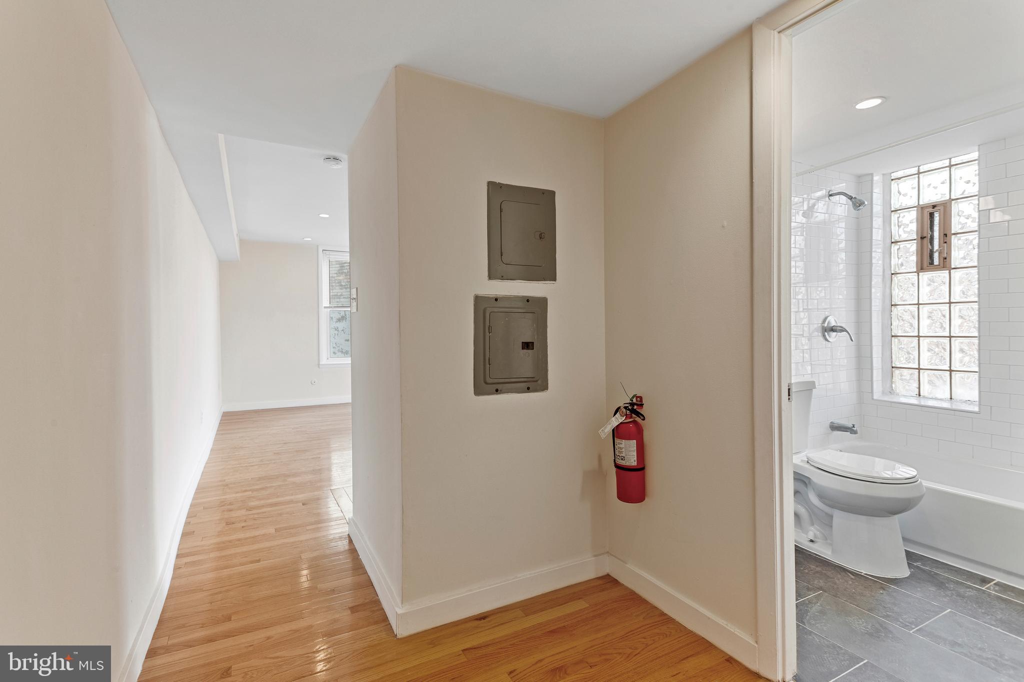 GRADUATE HOSPITAL - Residential Income