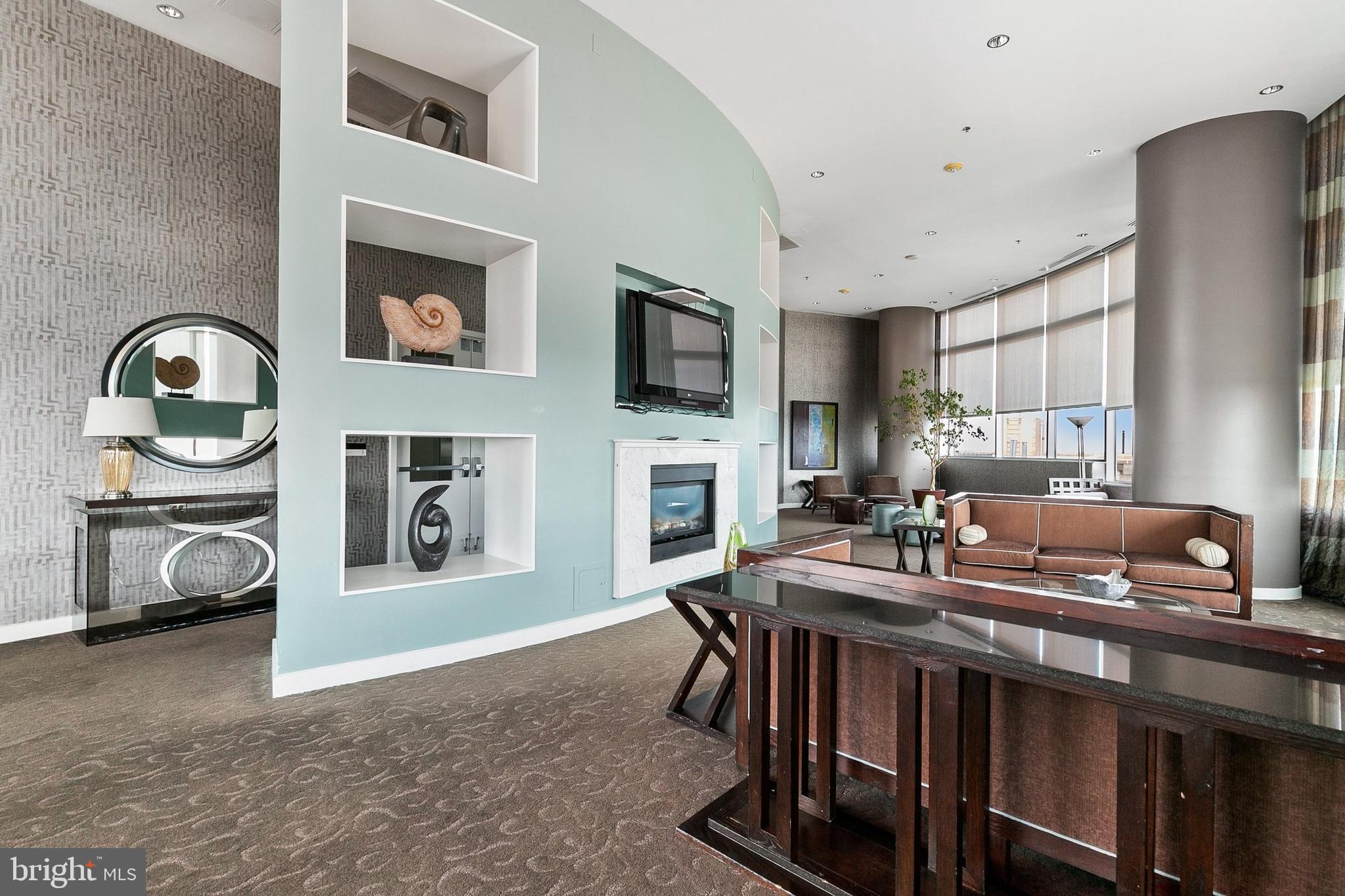 MIDTOWN BETHESDA NORTH - Residential