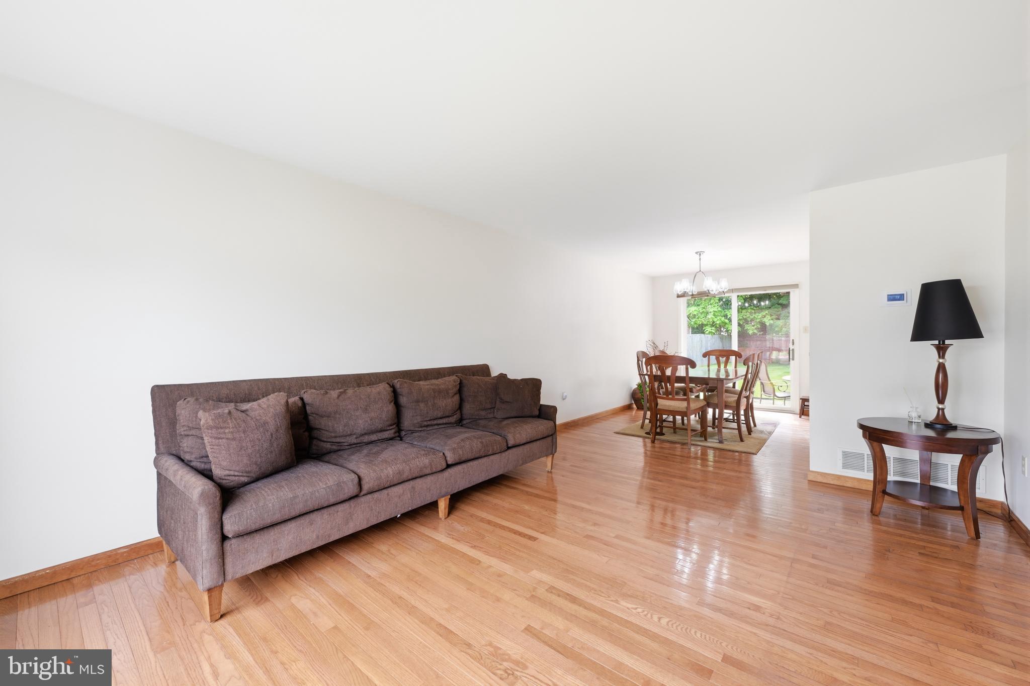 PENNSBURY HGTS - Residential
