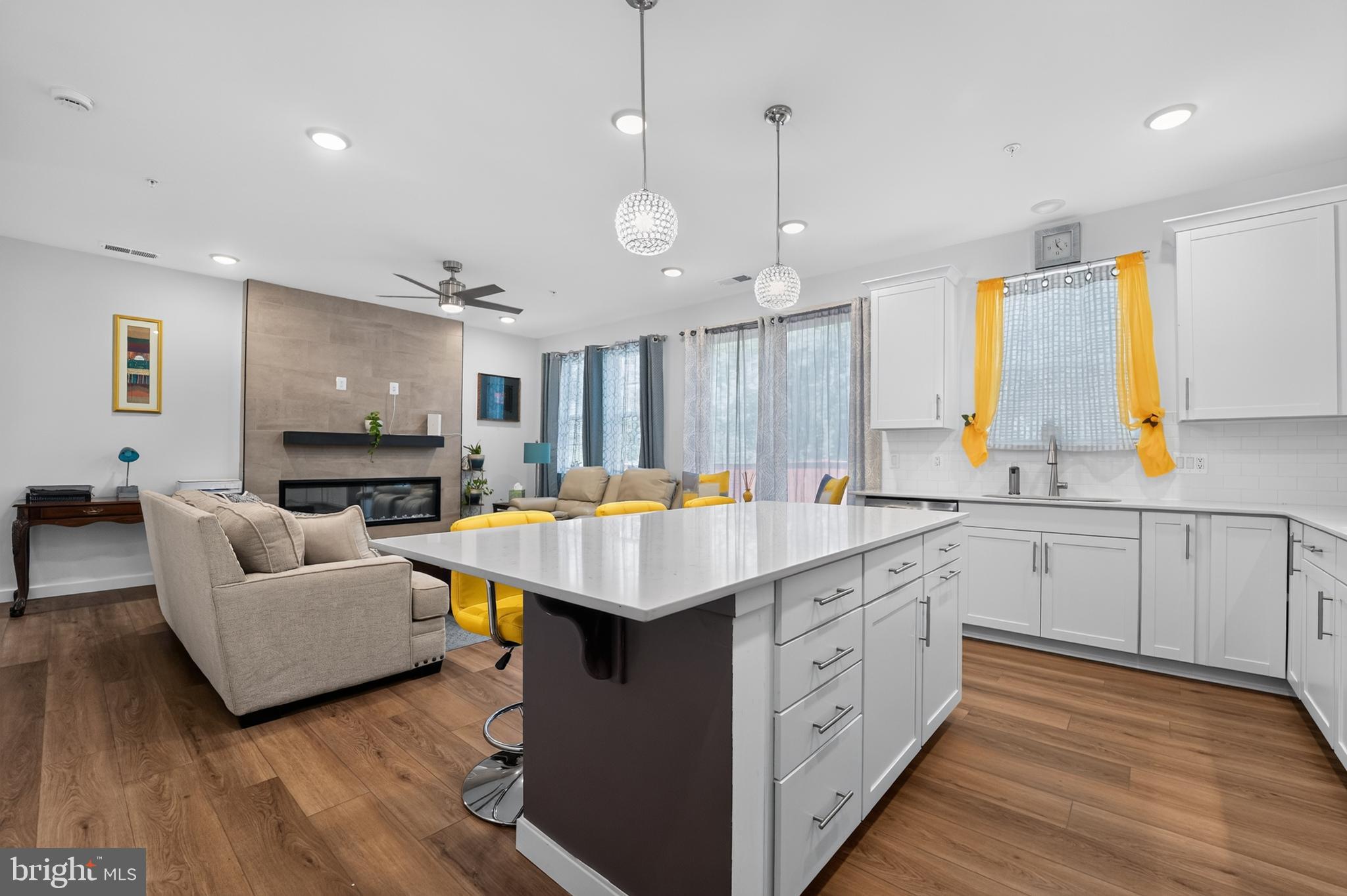ENCLAVE AT ARUNDEL HILLS - Residential