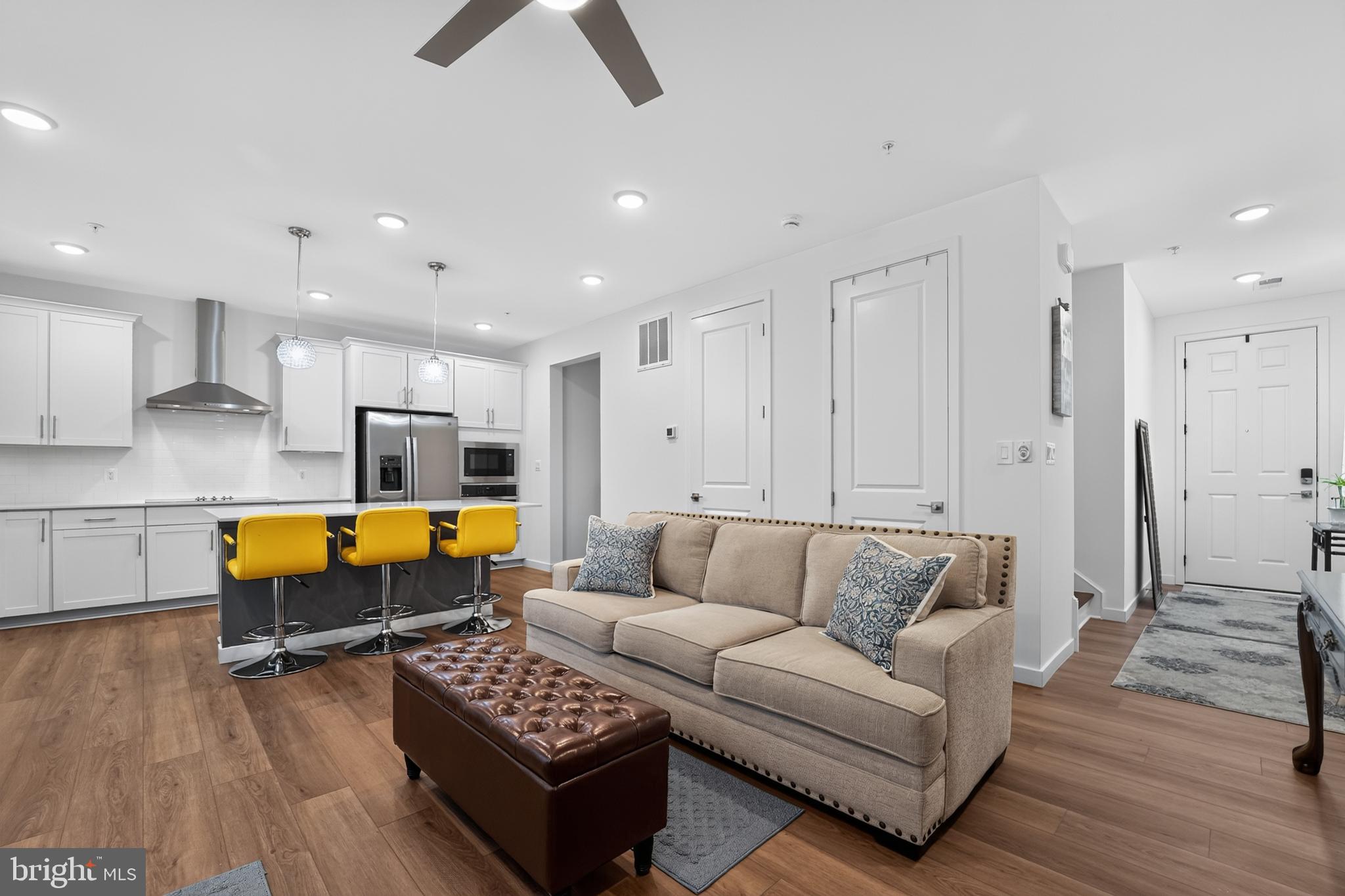 ENCLAVE AT ARUNDEL HILLS - Residential