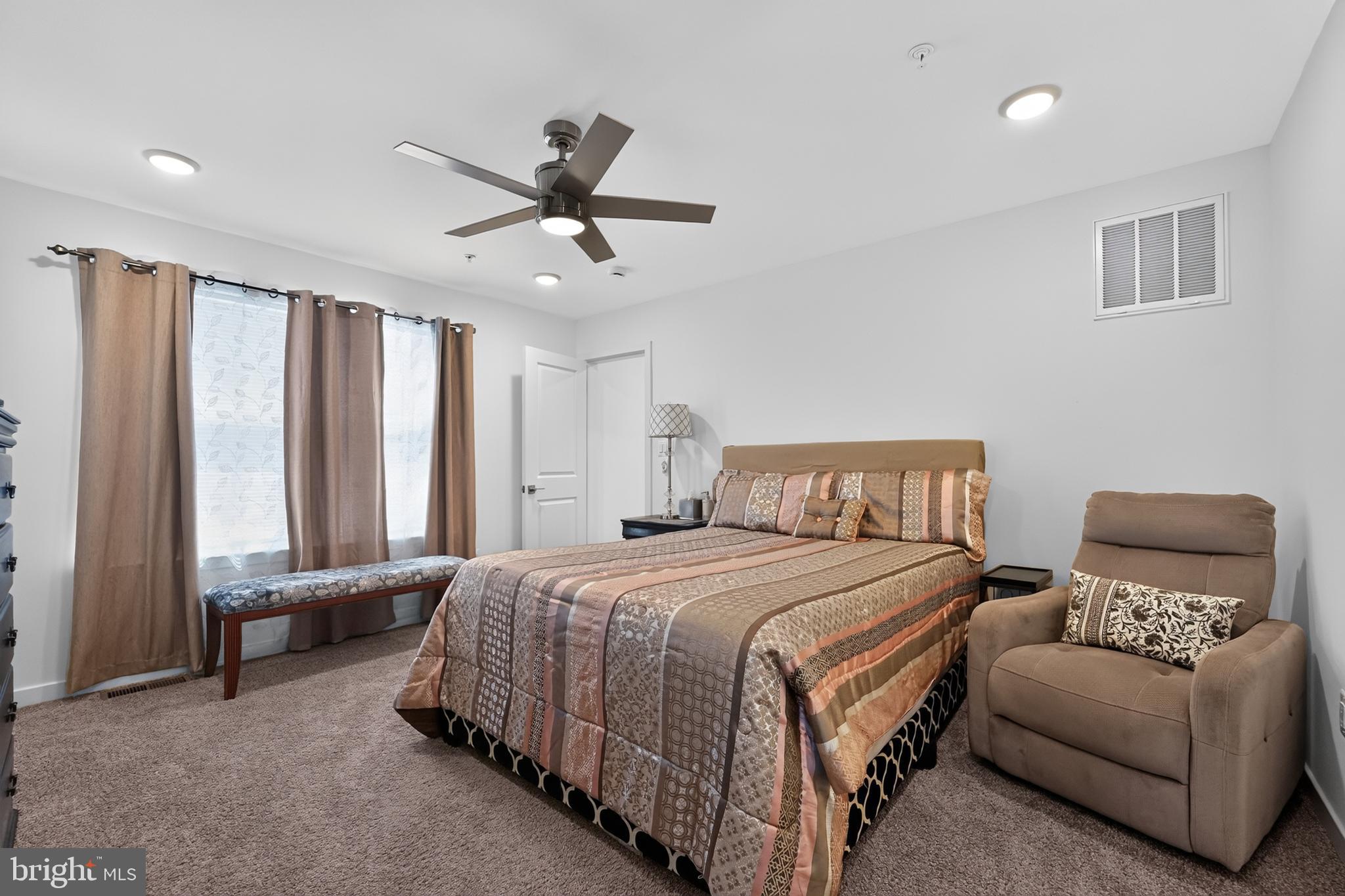 ENCLAVE AT ARUNDEL HILLS - Residential