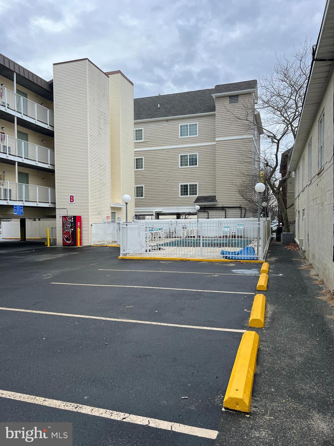 DOWNTOWN OC - Residential
