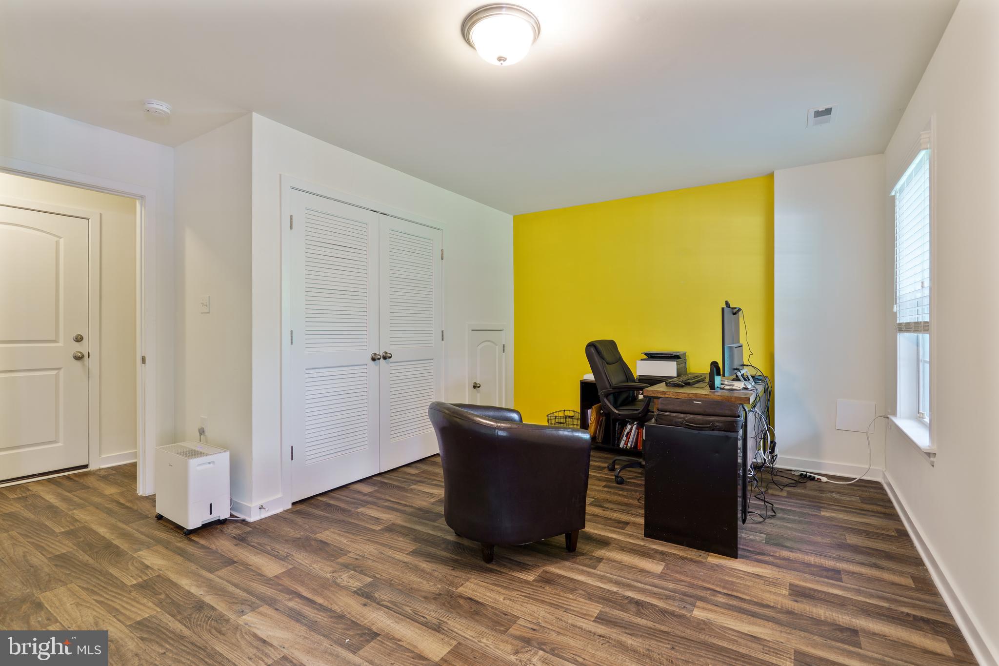 BROOKFIELD - Residential