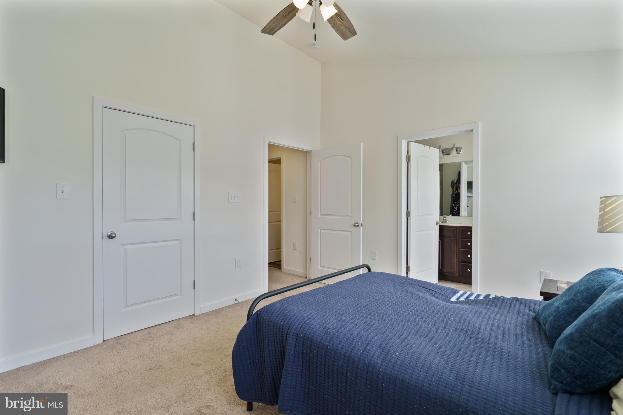 BROOKFIELD - Residential