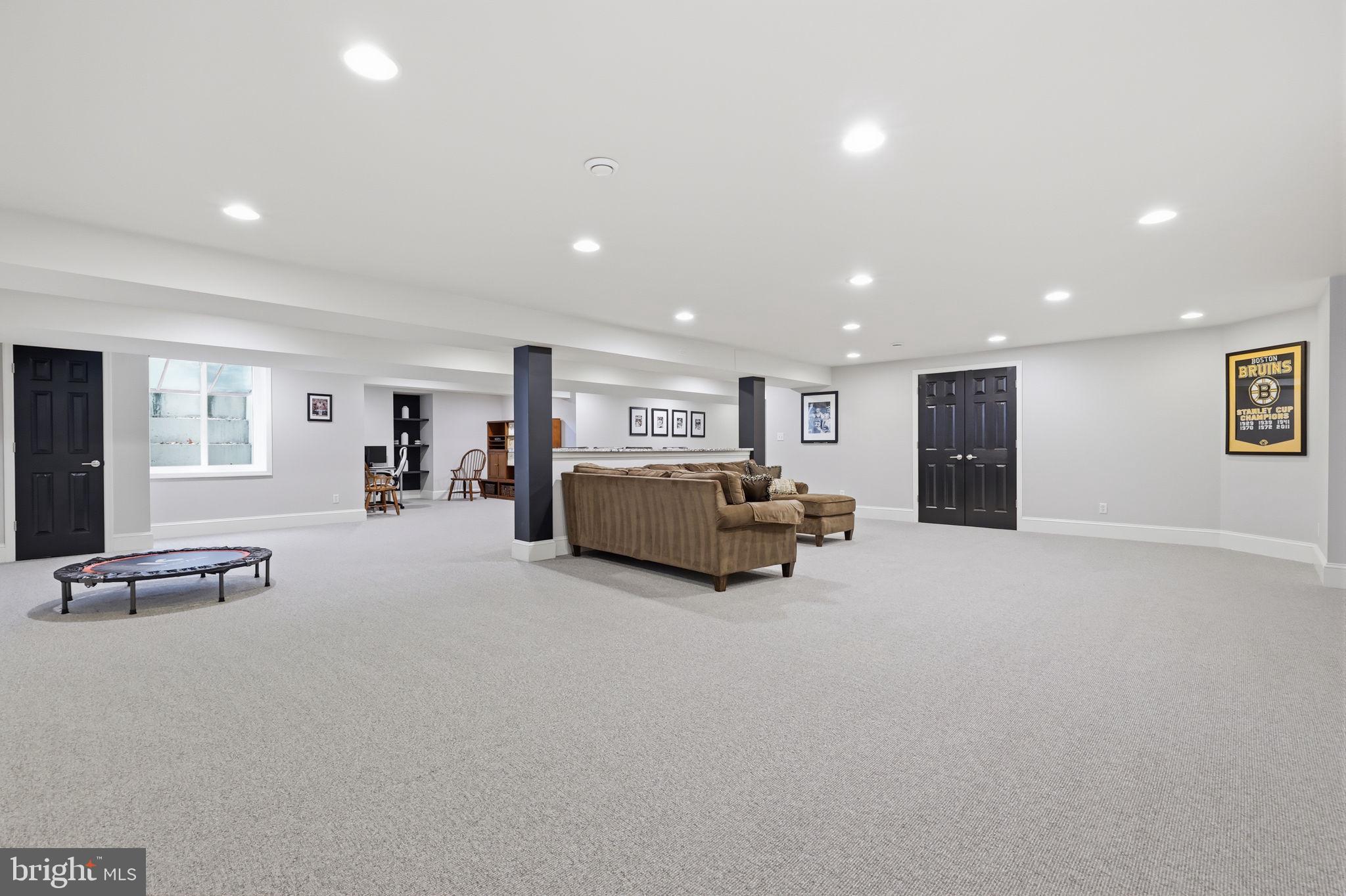 LINTON HILL CHASE - Residential