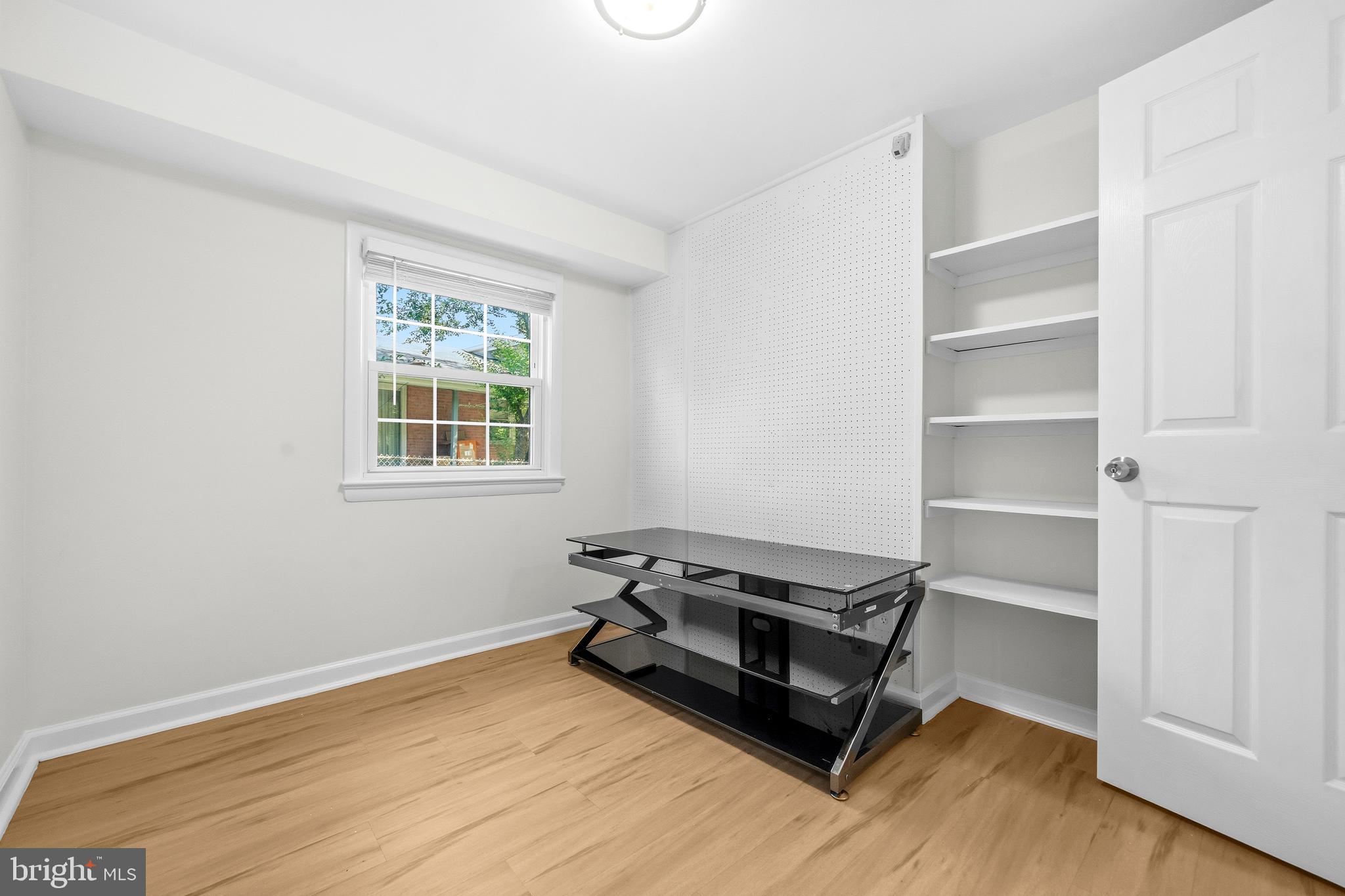 NORTHWEST BRANCH ESTATES - Residential