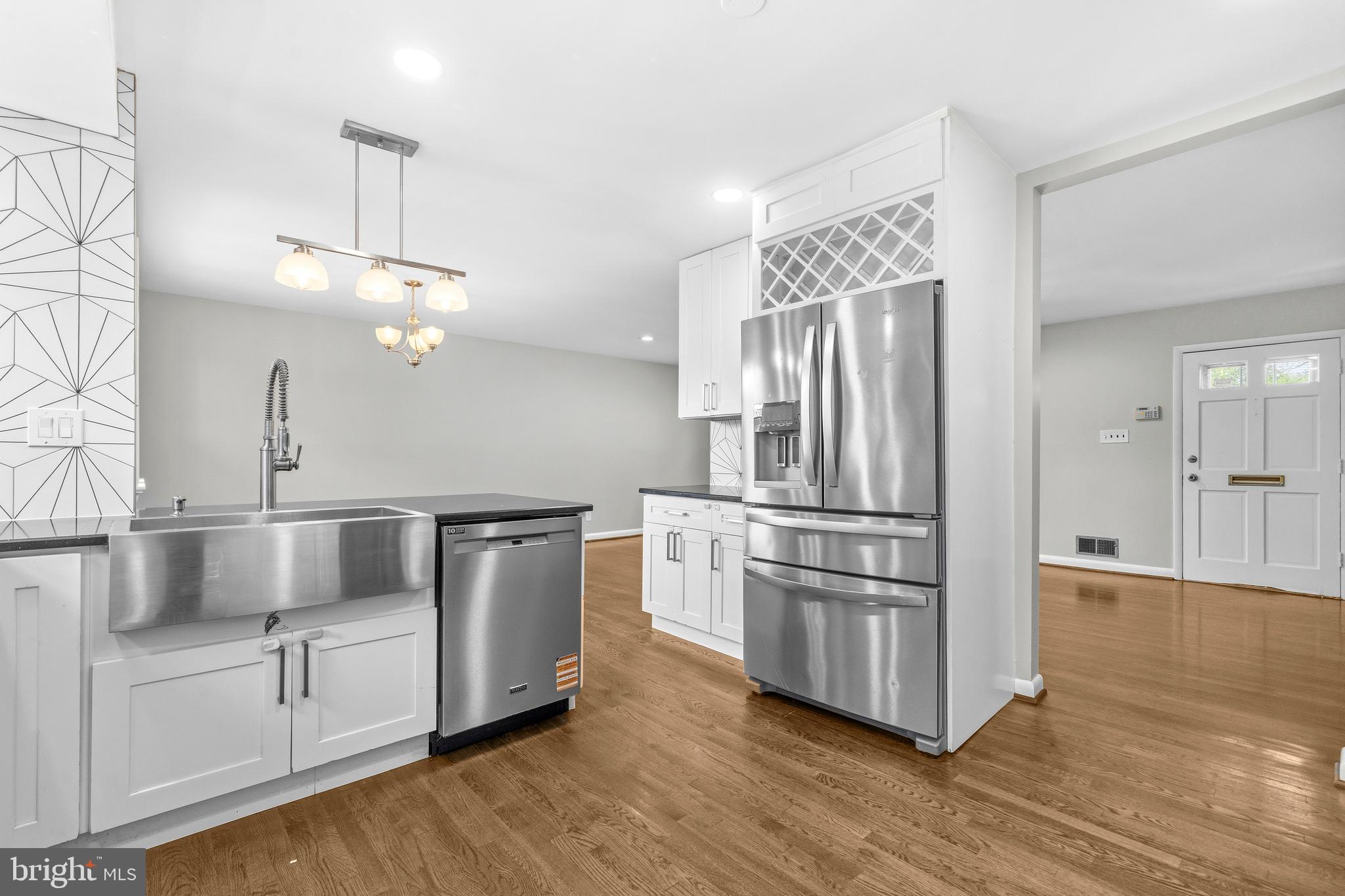 NORTHWEST BRANCH ESTATES - Residential