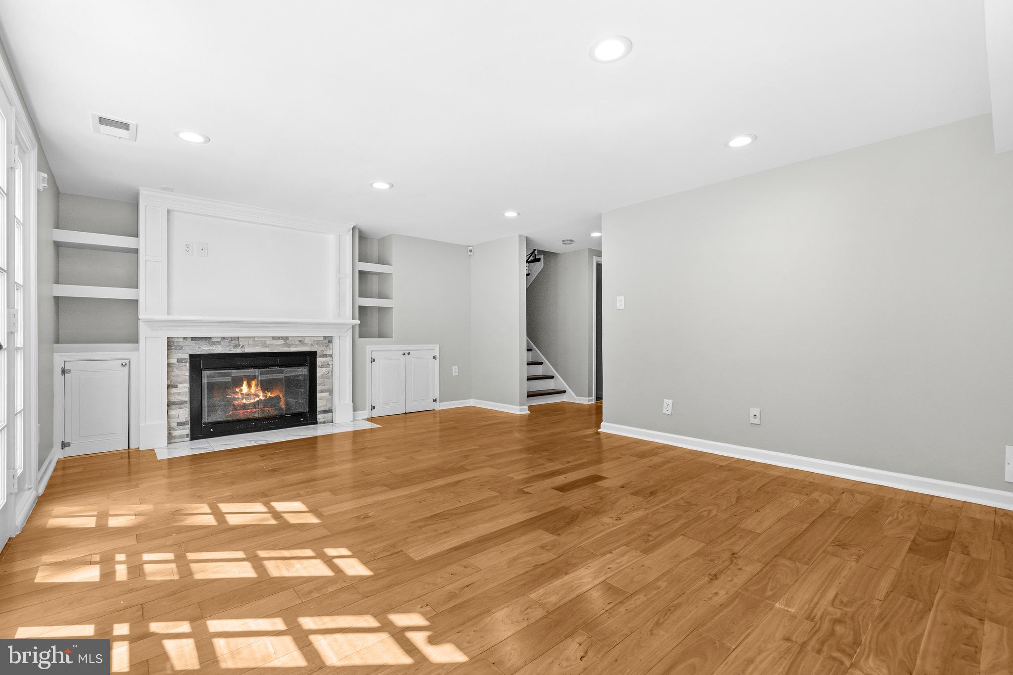 NORTHWEST BRANCH ESTATES - Residential