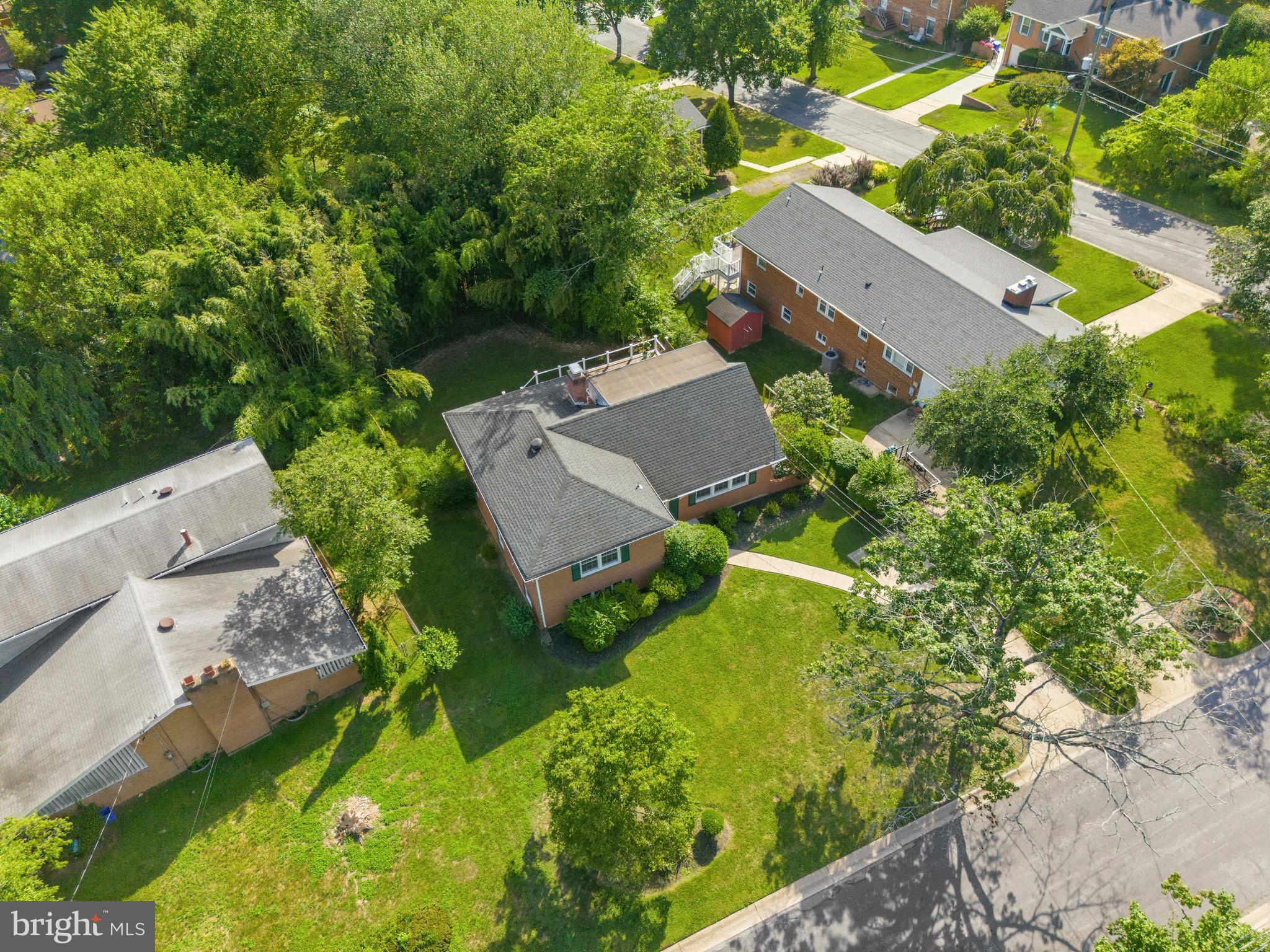 NORTHWEST BRANCH ESTATES - Residential