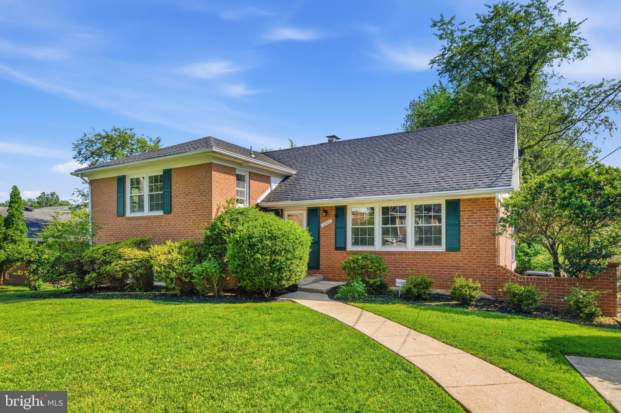 NORTHWEST BRANCH ESTATES - Residential