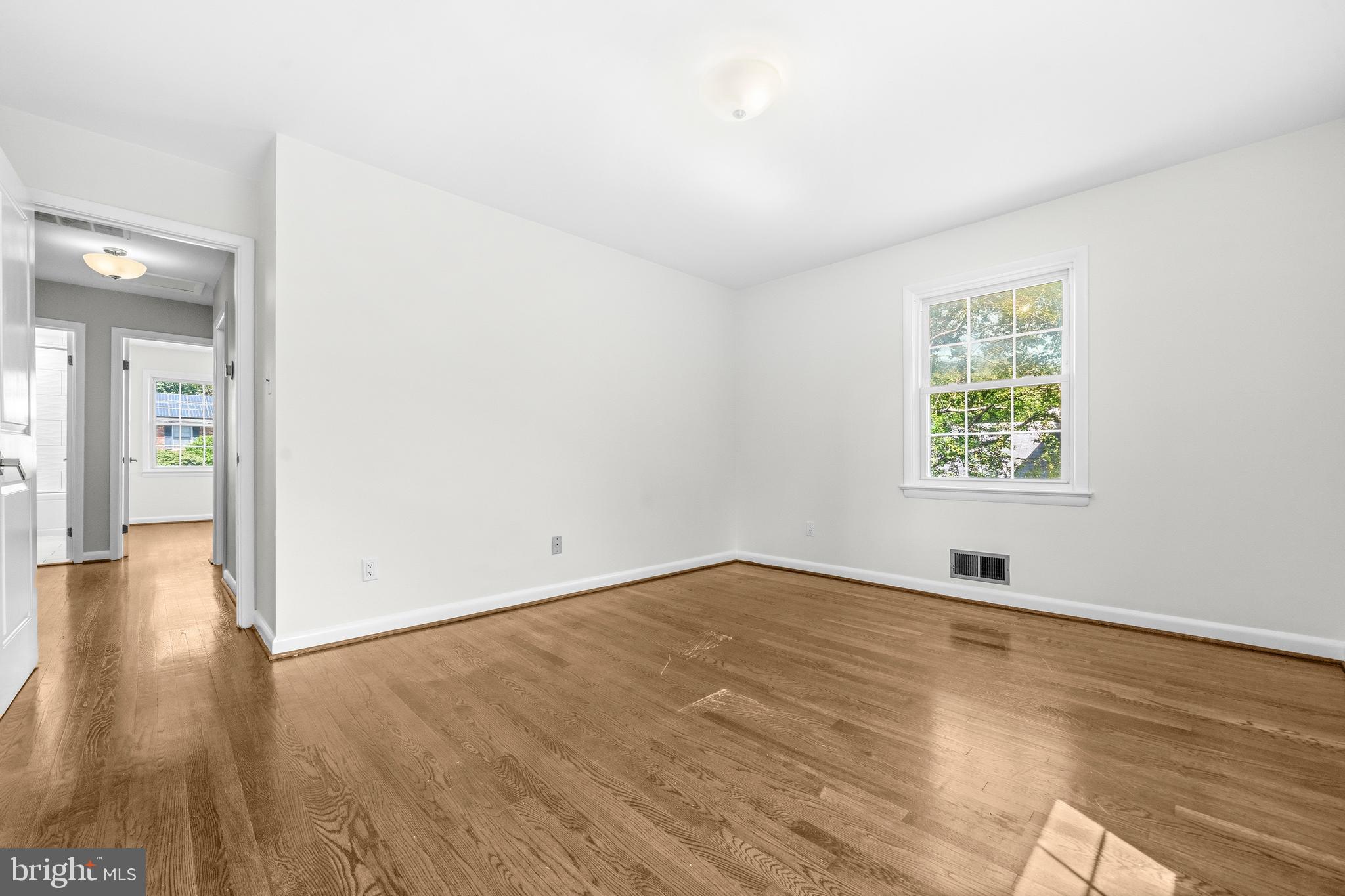 NORTHWEST BRANCH ESTATES - Residential