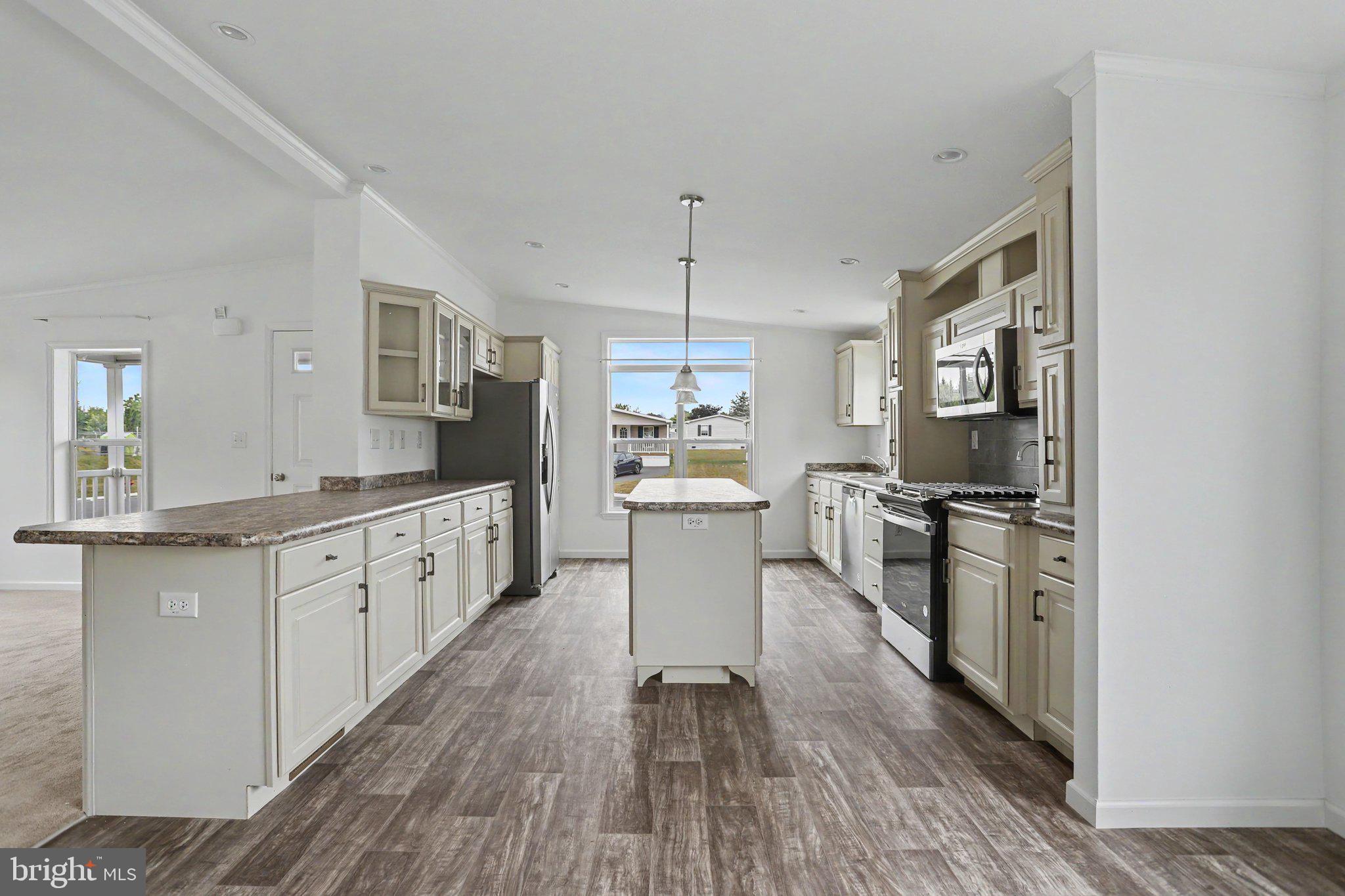 SHADOWSTONE VILLAGE - Residential