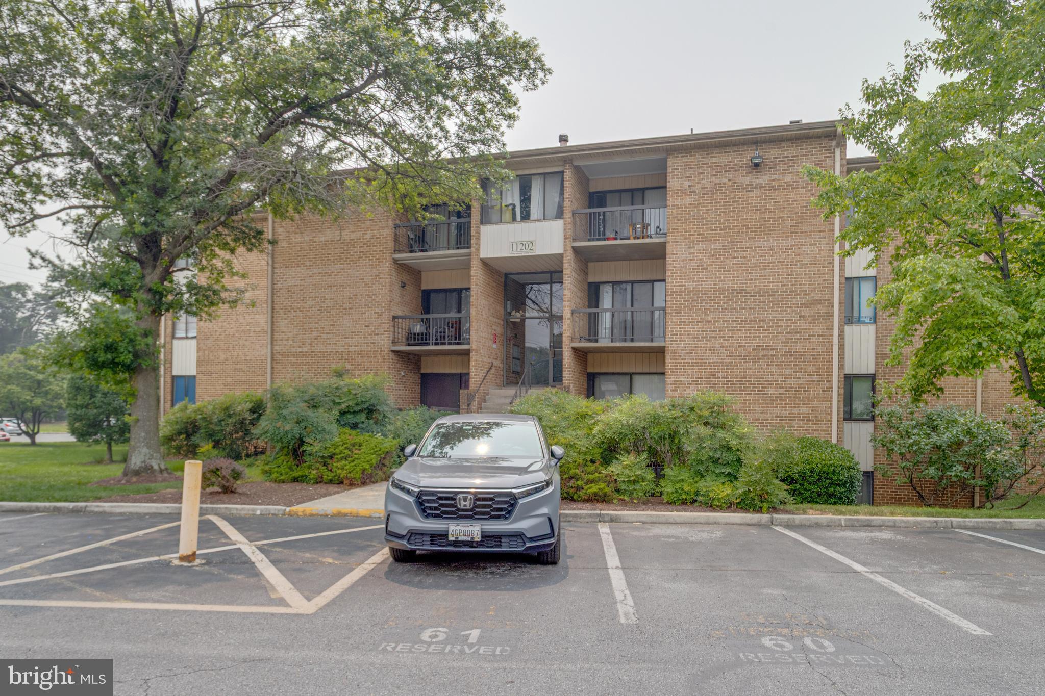 CHERRY GLEN CONDOS - Residential
