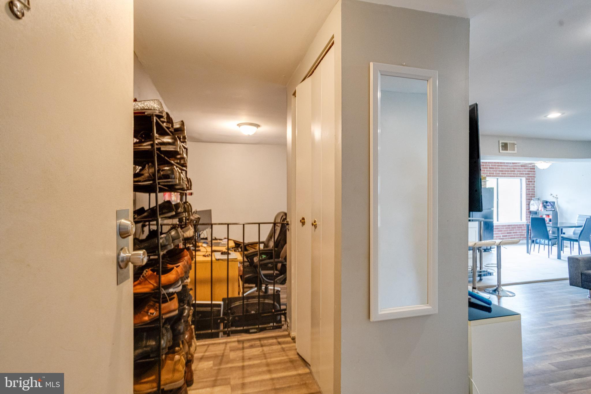 CHERRY GLEN CONDOS - Residential