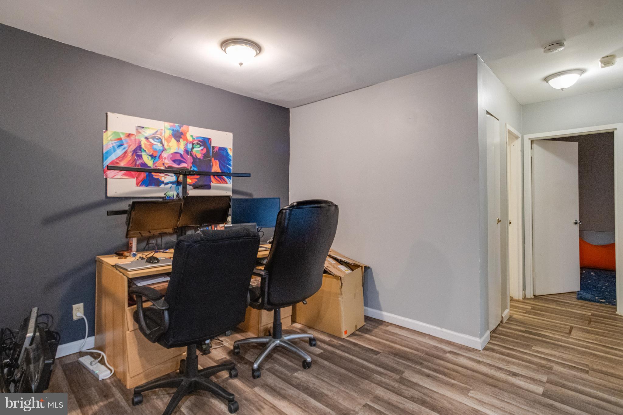CHERRY GLEN CONDOS - Residential