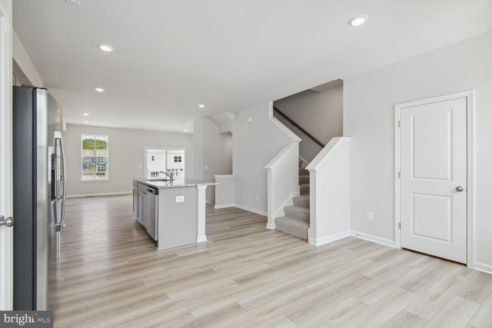 SENSENY VILLAGE - Residential Lease