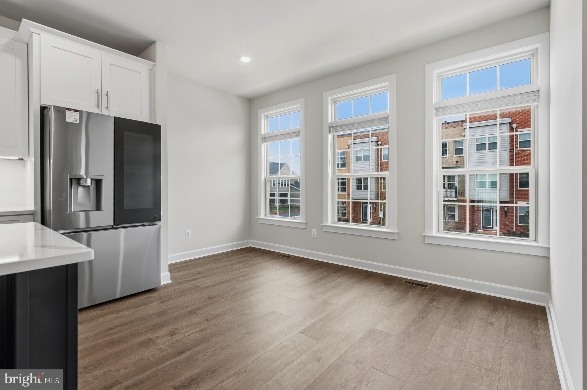 BOULEVARD VI TOWNS - Residential