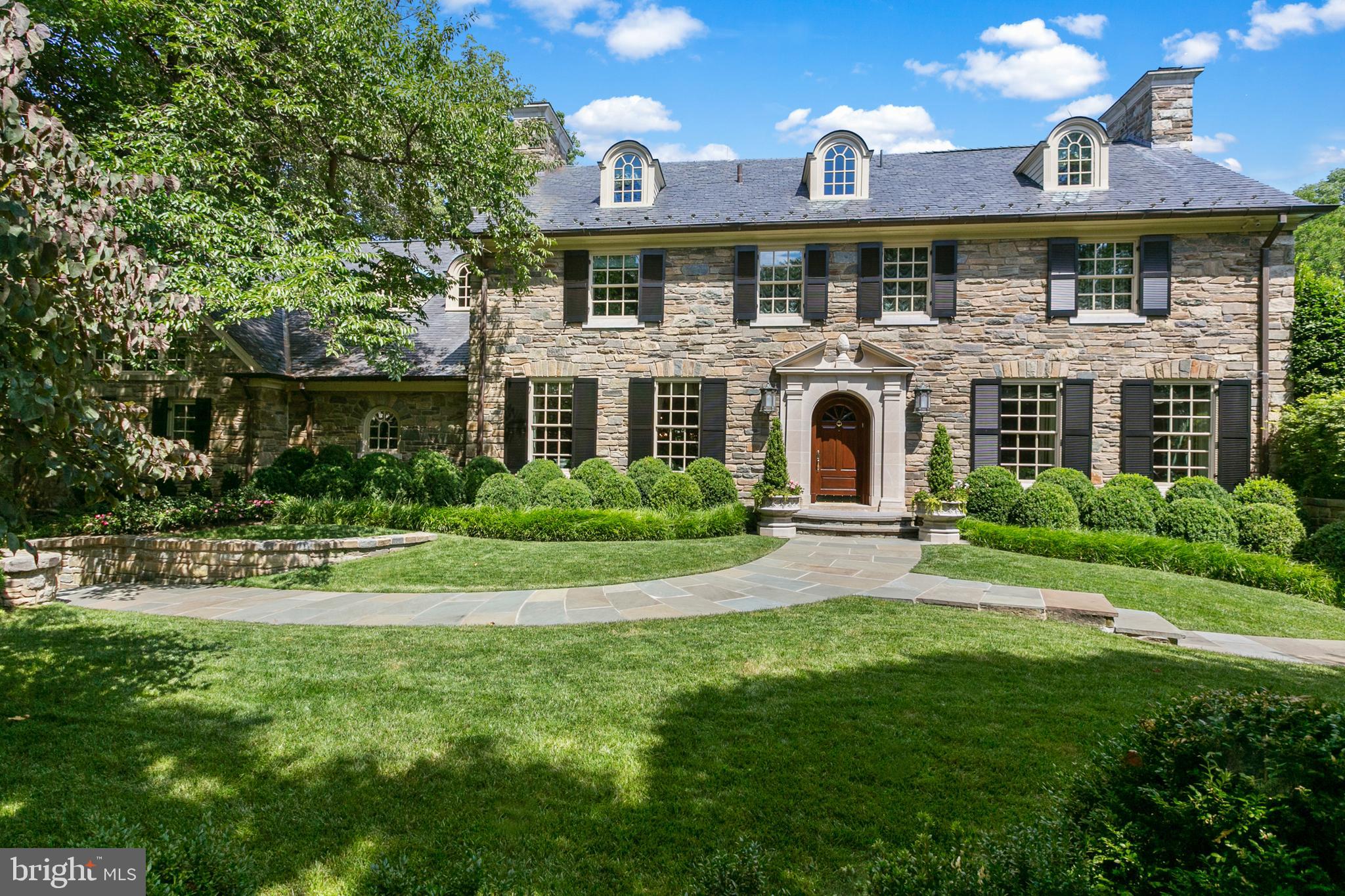 WESLEY HEIGHTS - Residential