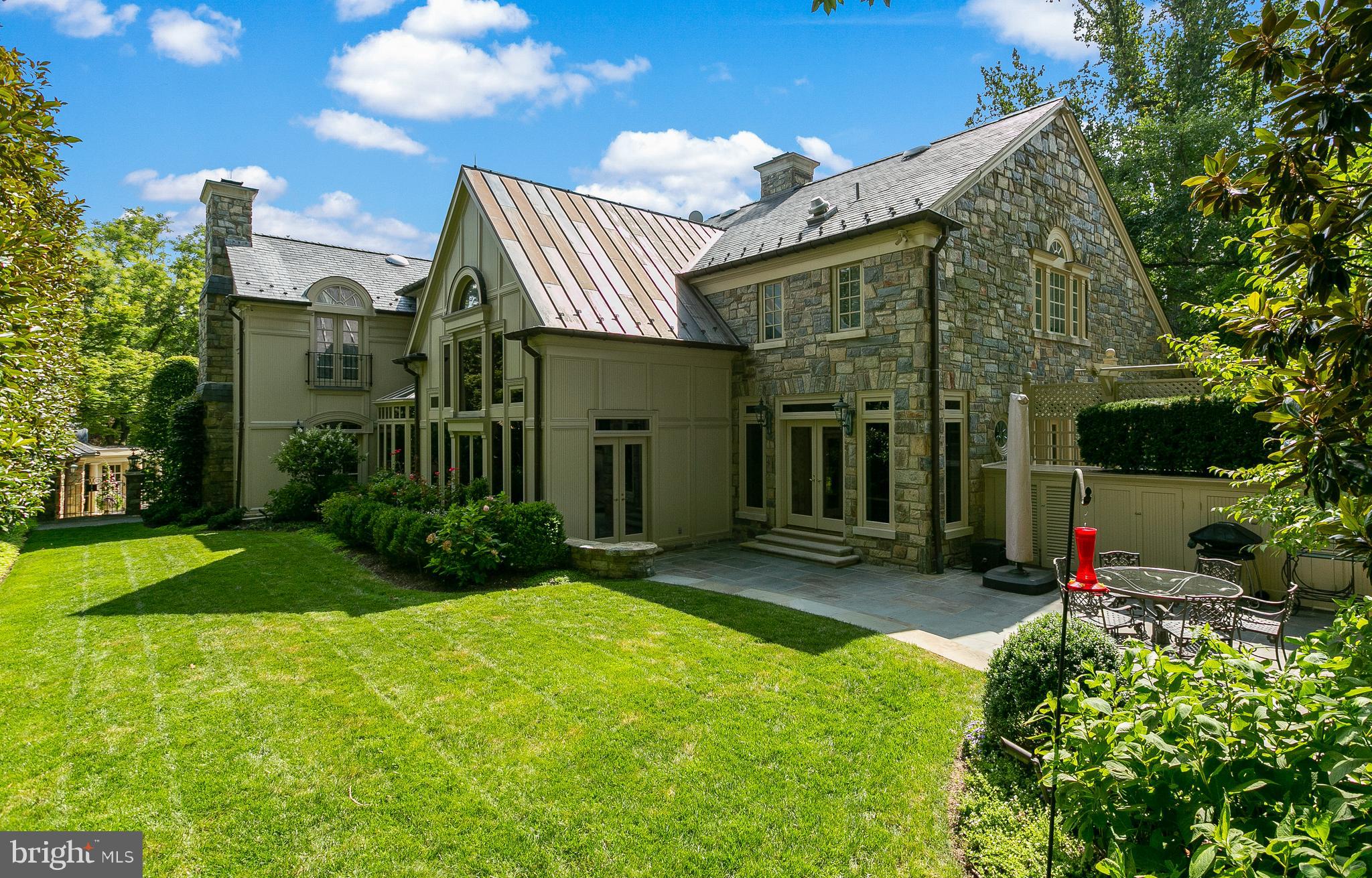 WESLEY HEIGHTS - Residential