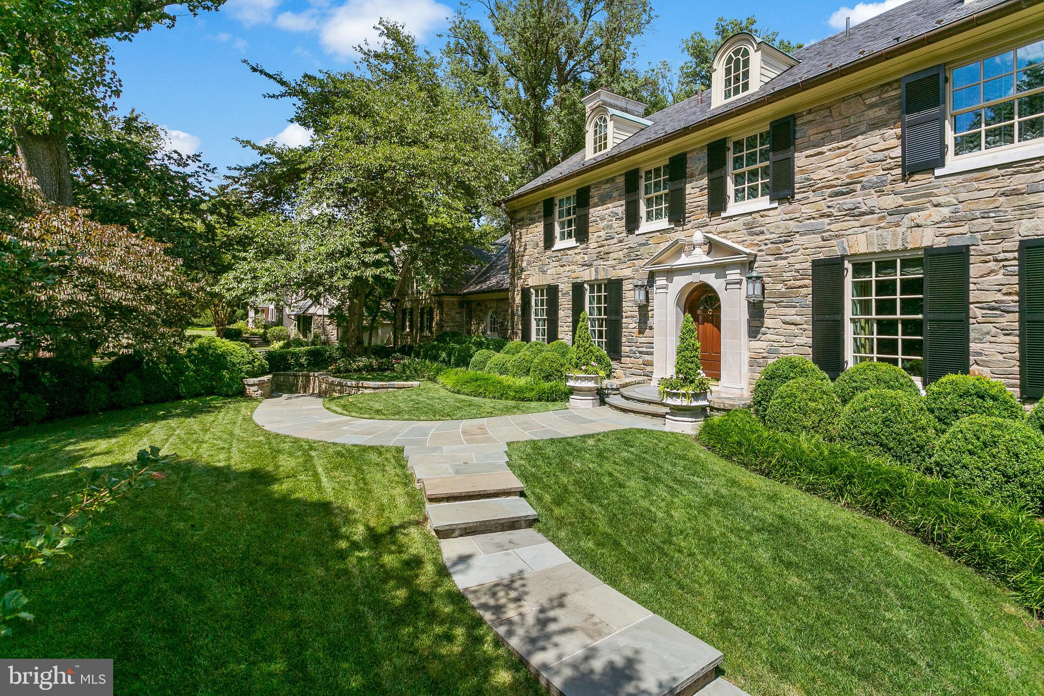 WESLEY HEIGHTS - Residential