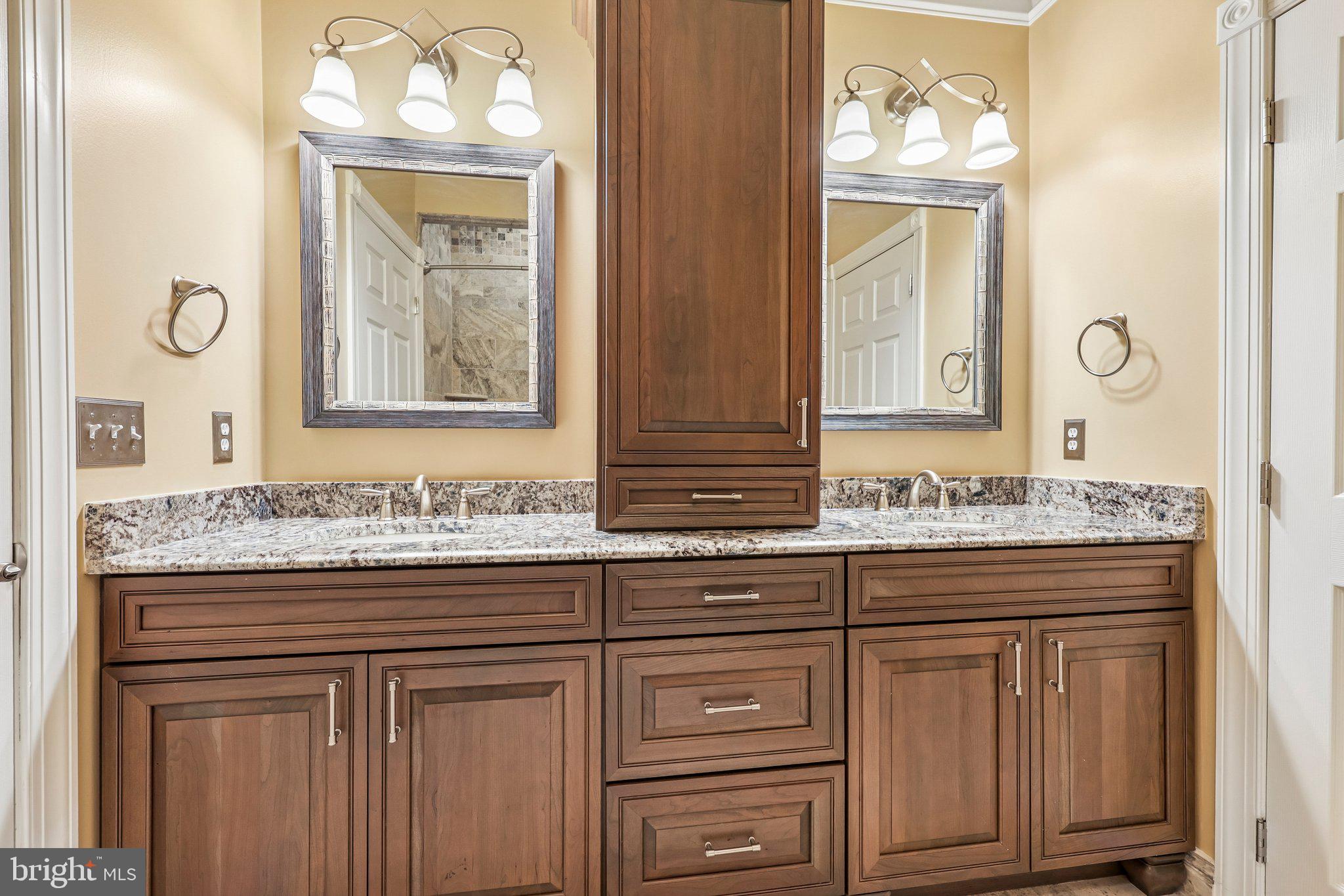 BELMONT COUNTRY CLUB - Residential