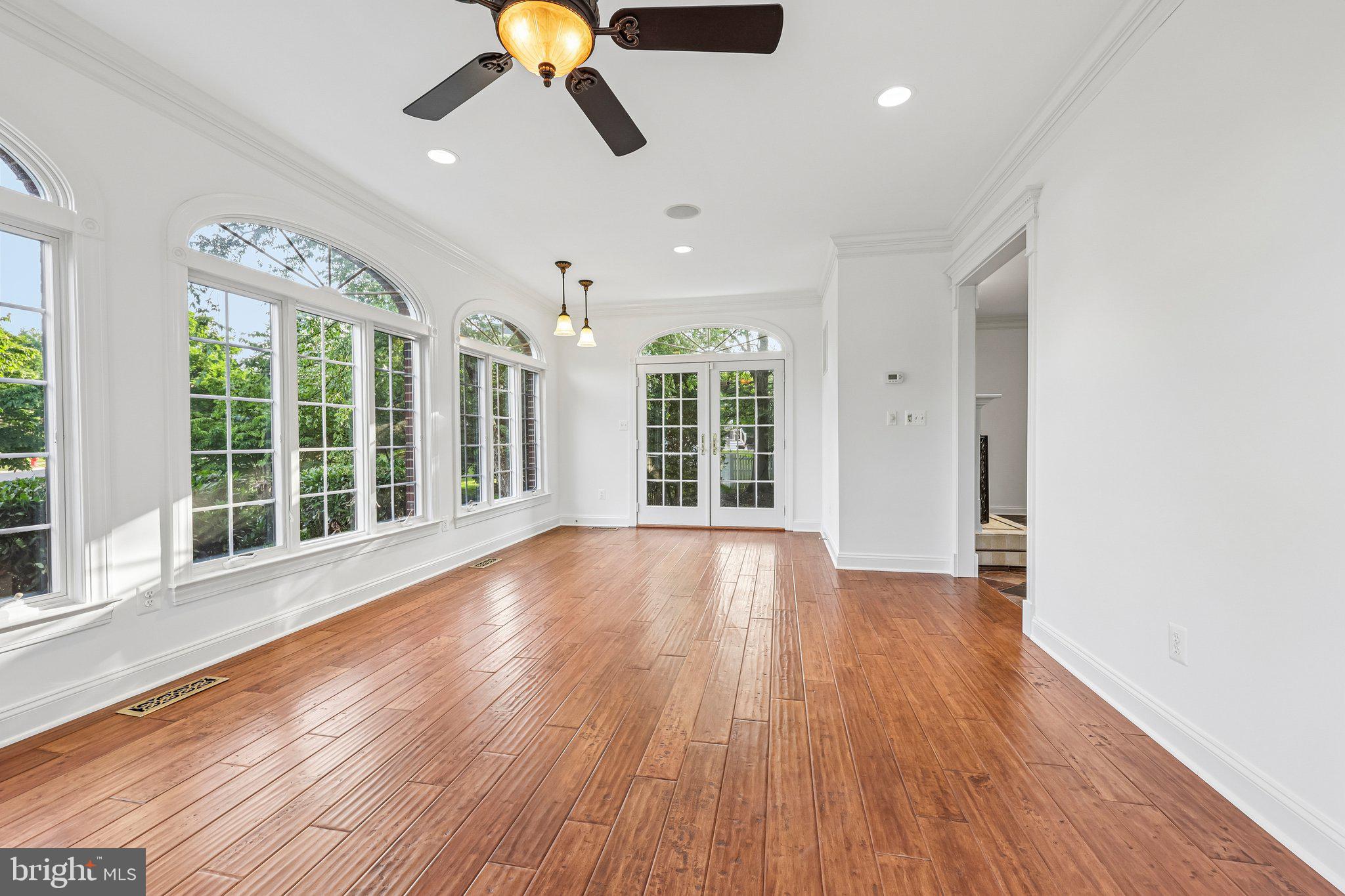 BELMONT COUNTRY CLUB - Residential