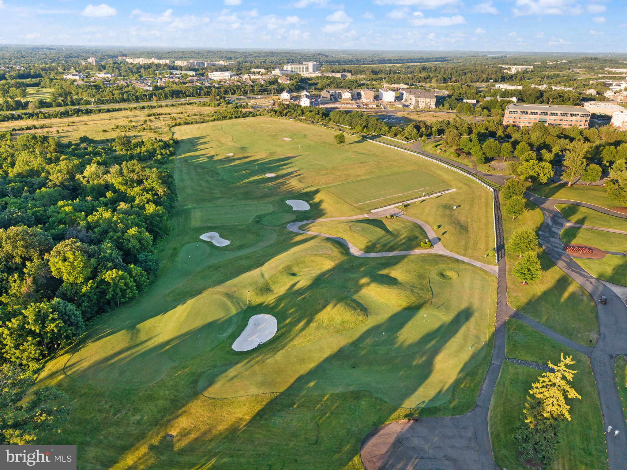 BELMONT COUNTRY CLUB - Residential