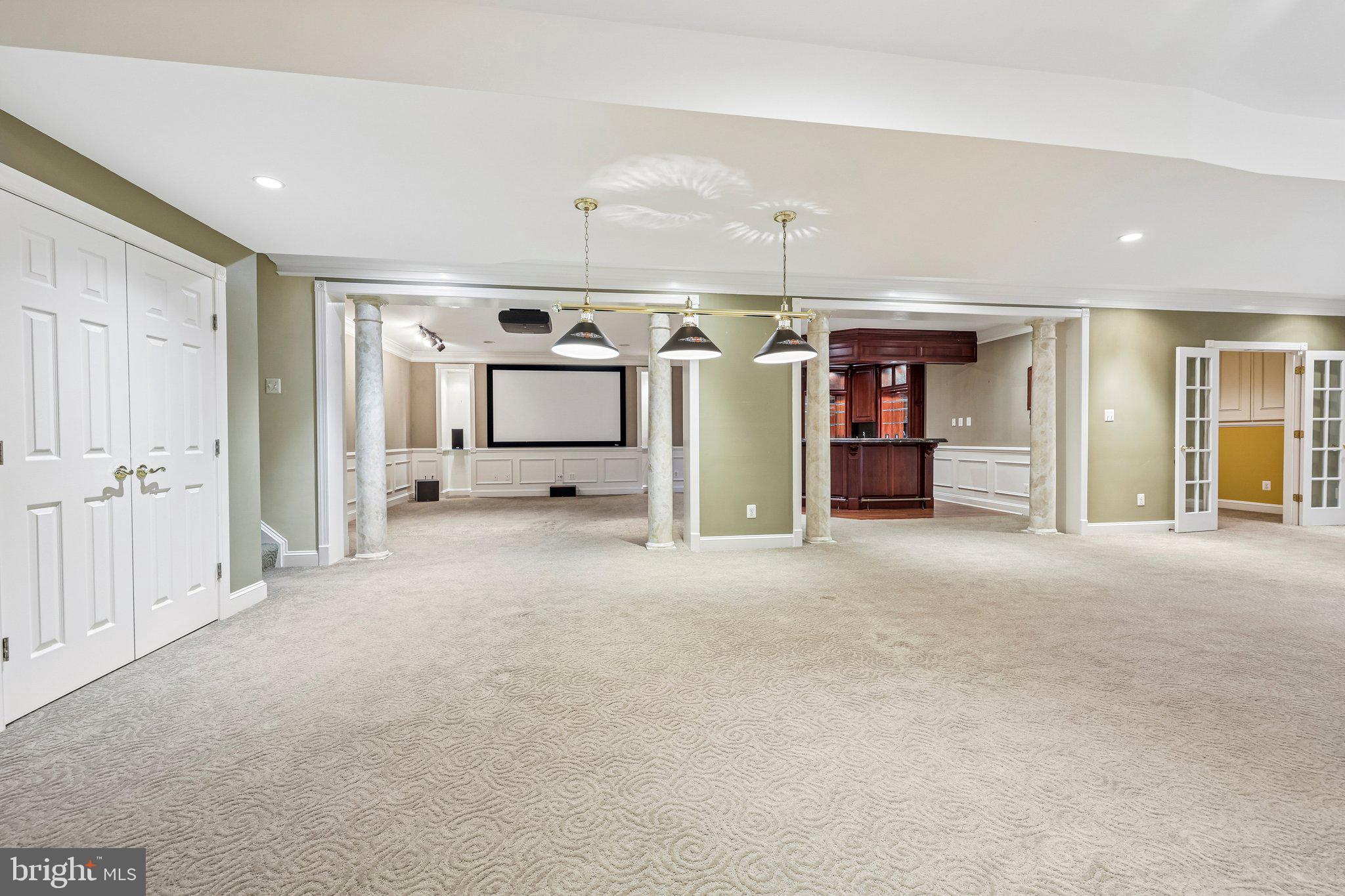 BELMONT COUNTRY CLUB - Residential