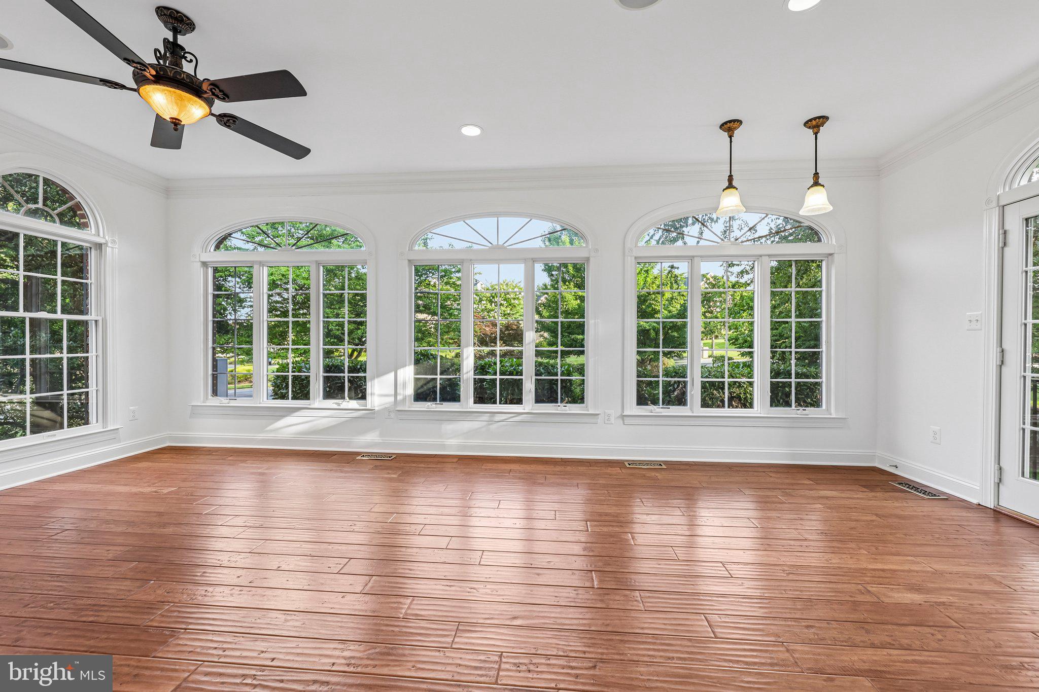 BELMONT COUNTRY CLUB - Residential