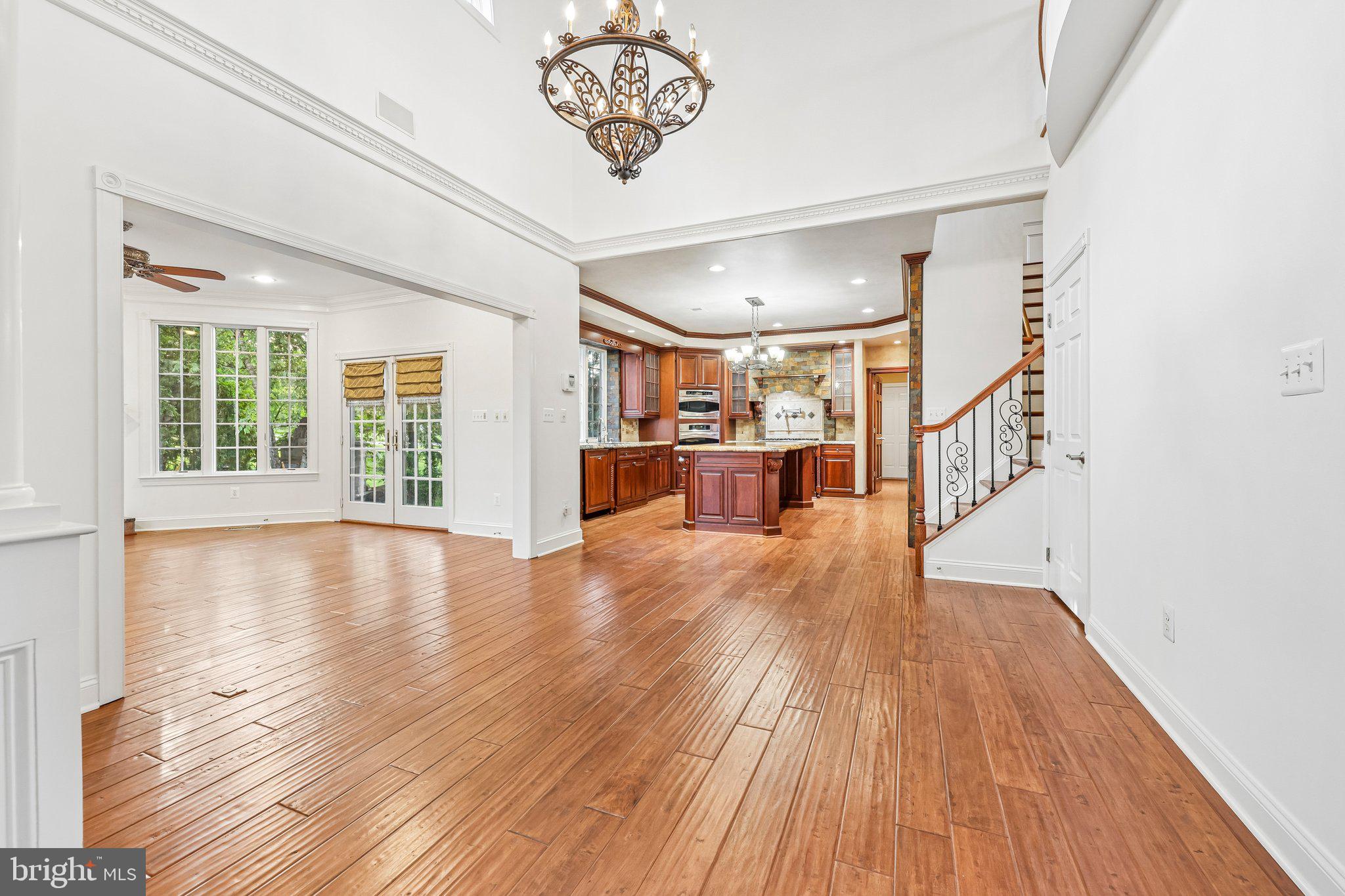 BELMONT COUNTRY CLUB - Residential