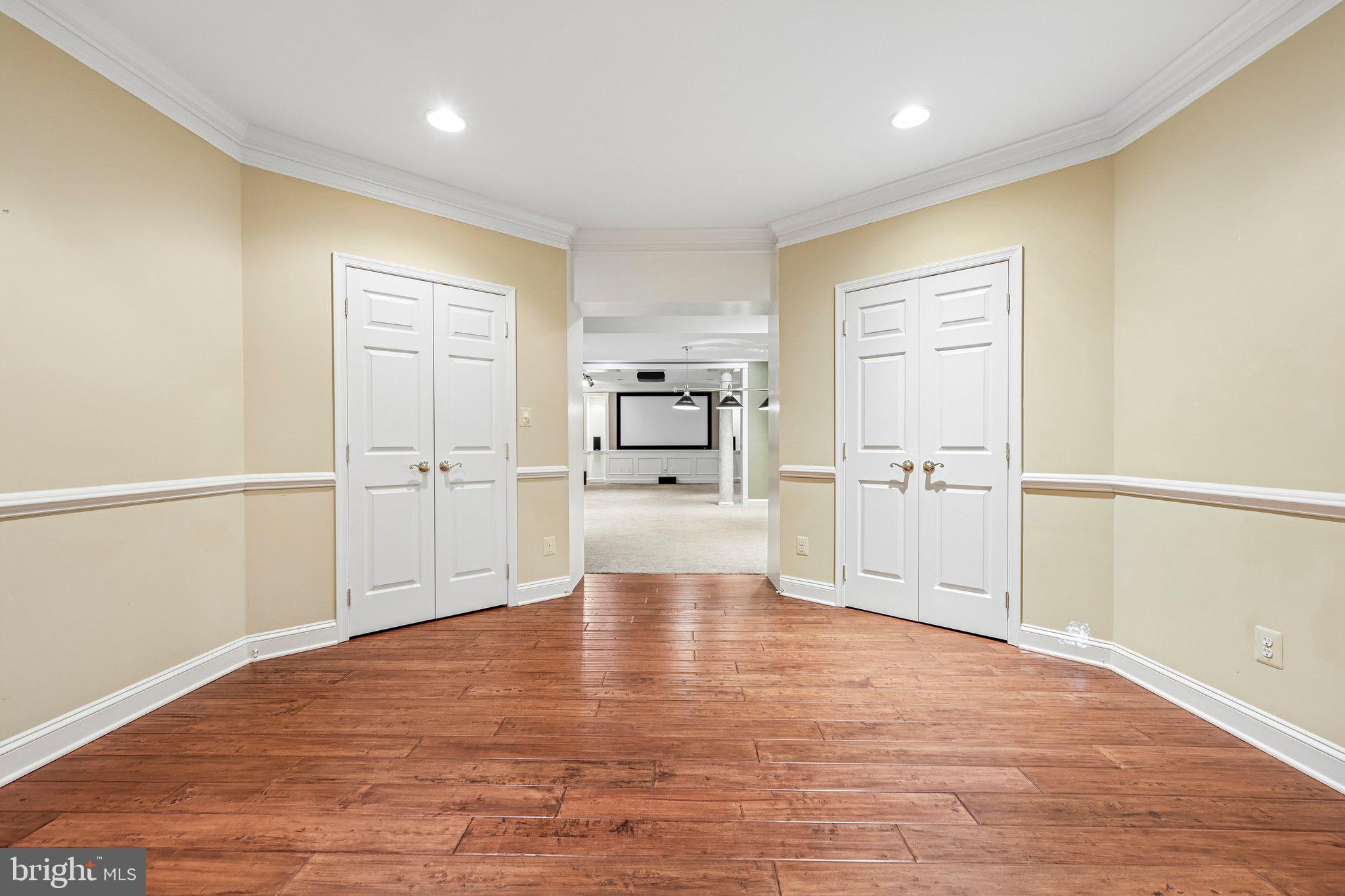 BELMONT COUNTRY CLUB - Residential