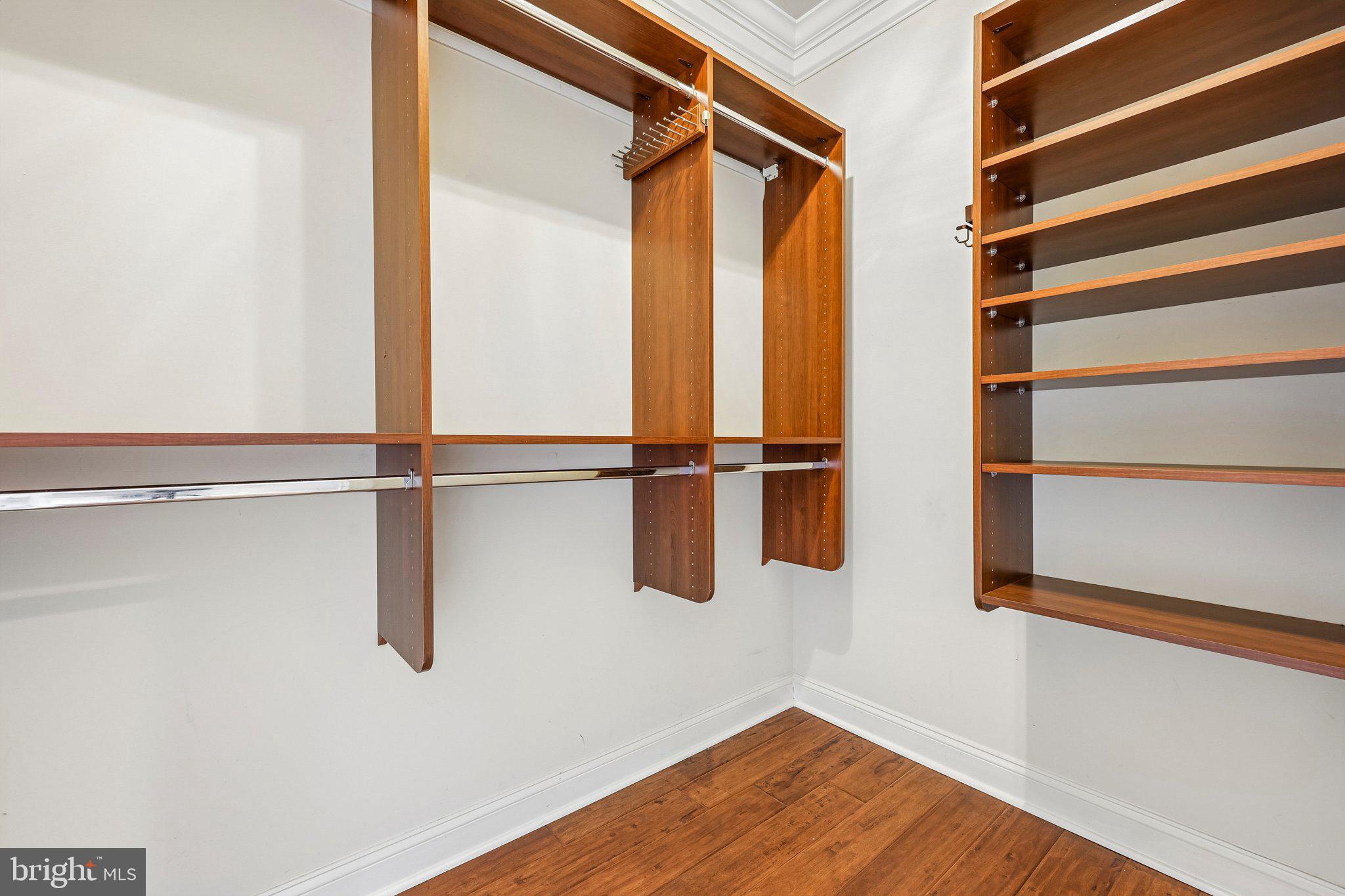 BELMONT COUNTRY CLUB - Residential